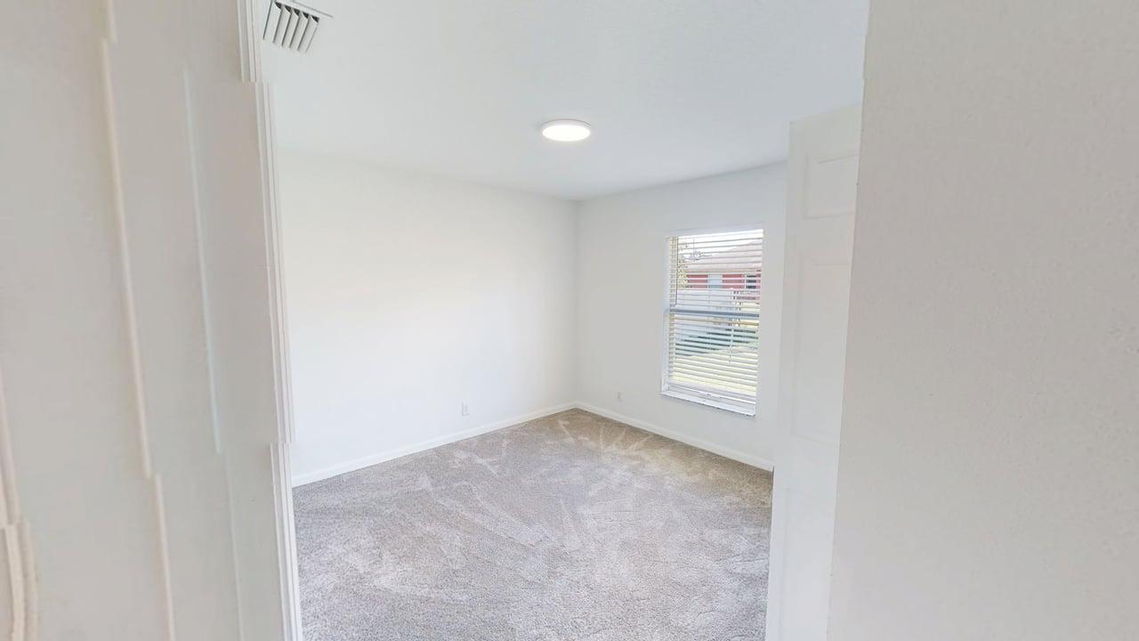 PORT ST LUCIE SECTION 33 - Residential Lease