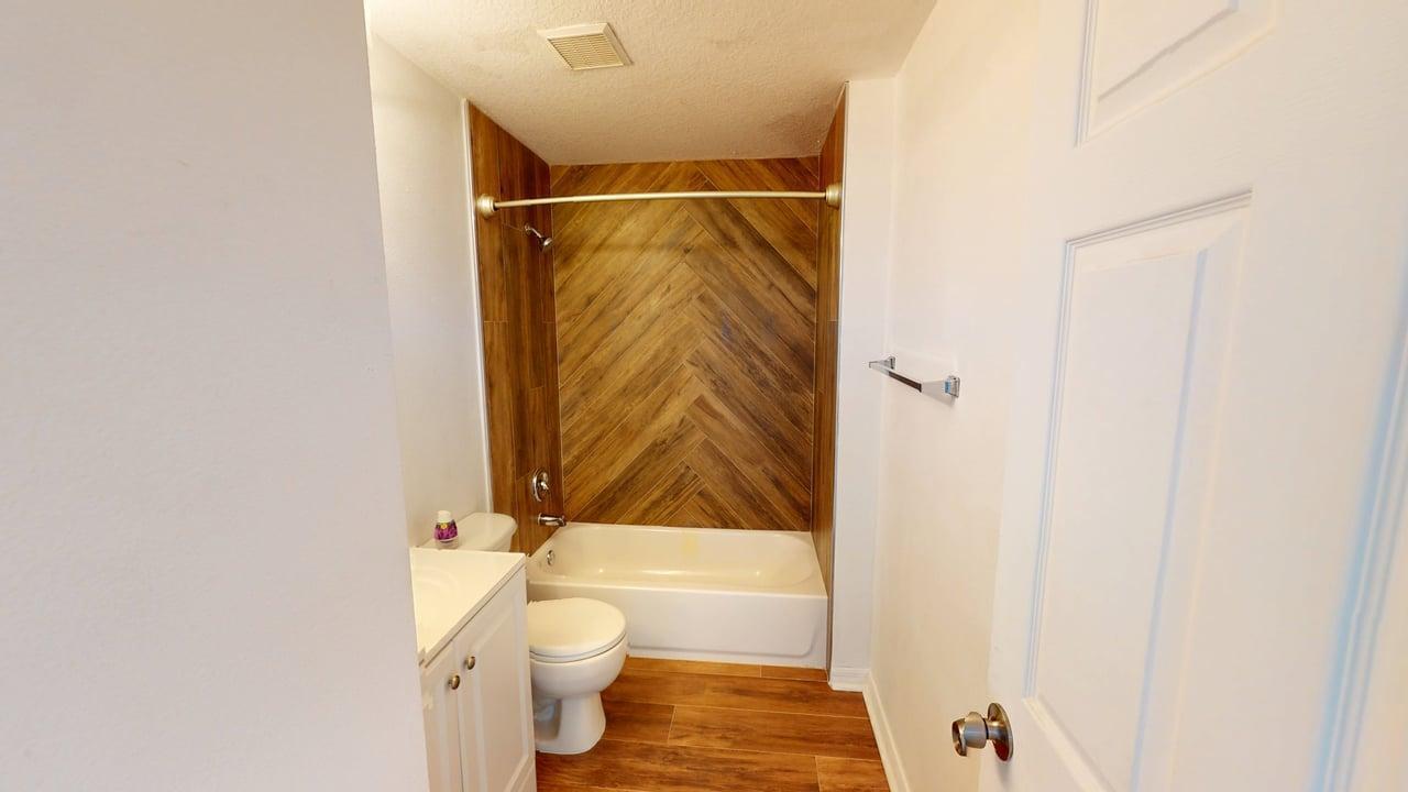 PORT ST LUCIE SECTION 33 - Residential Lease