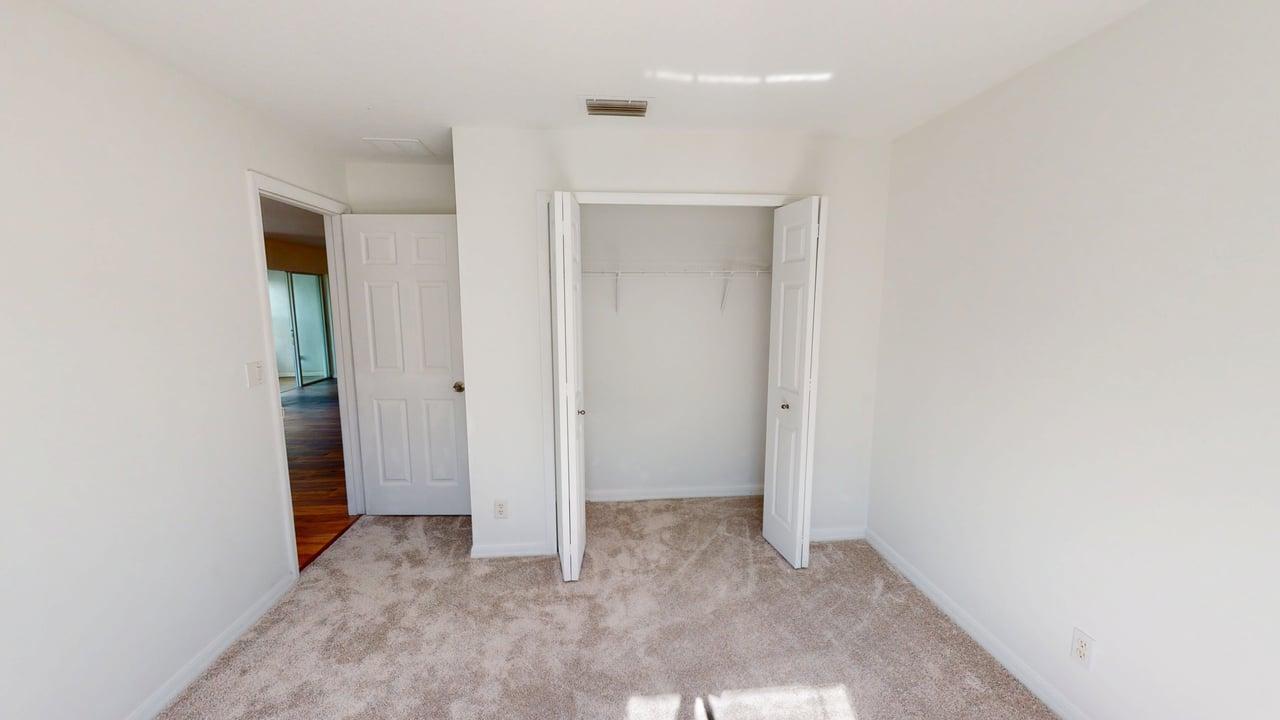 PORT ST LUCIE SECTION 33 - Residential Lease