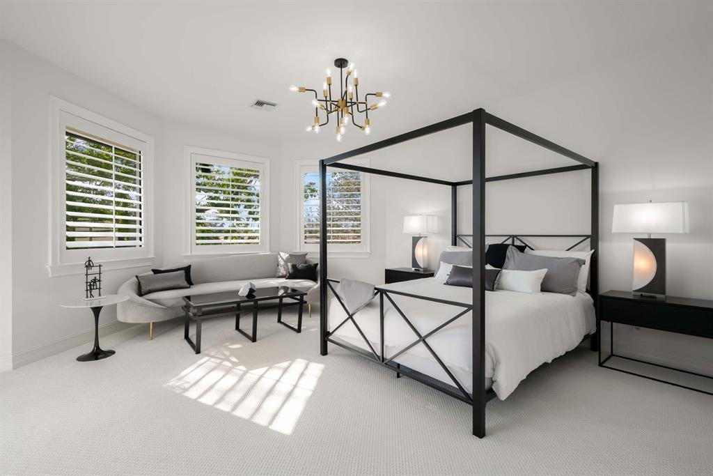 KENSINGTON - Residential