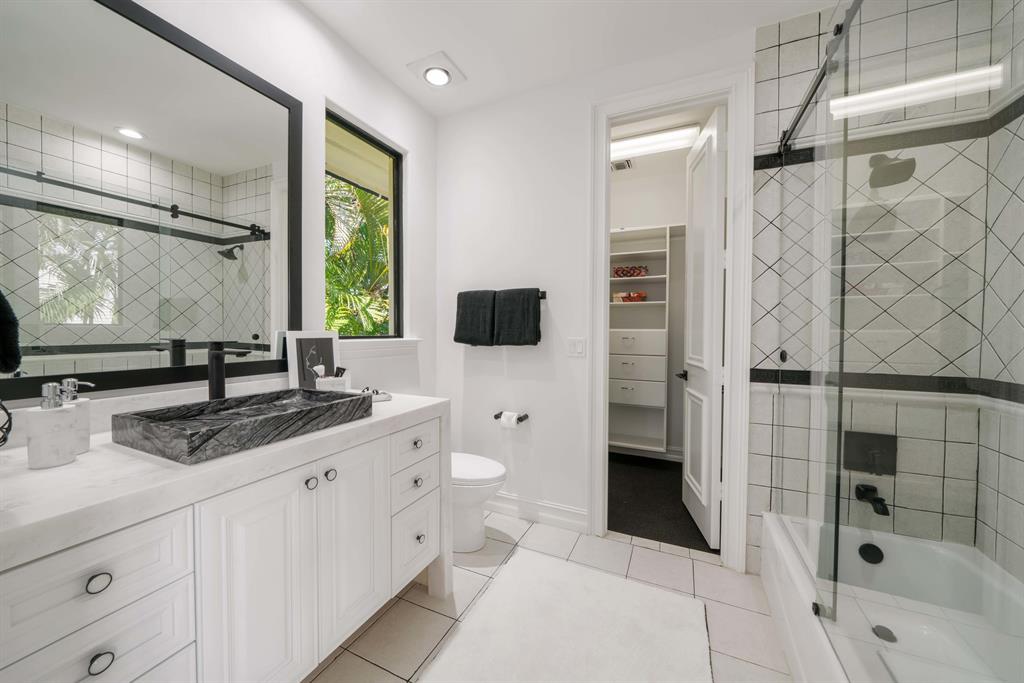 KENSINGTON - Residential