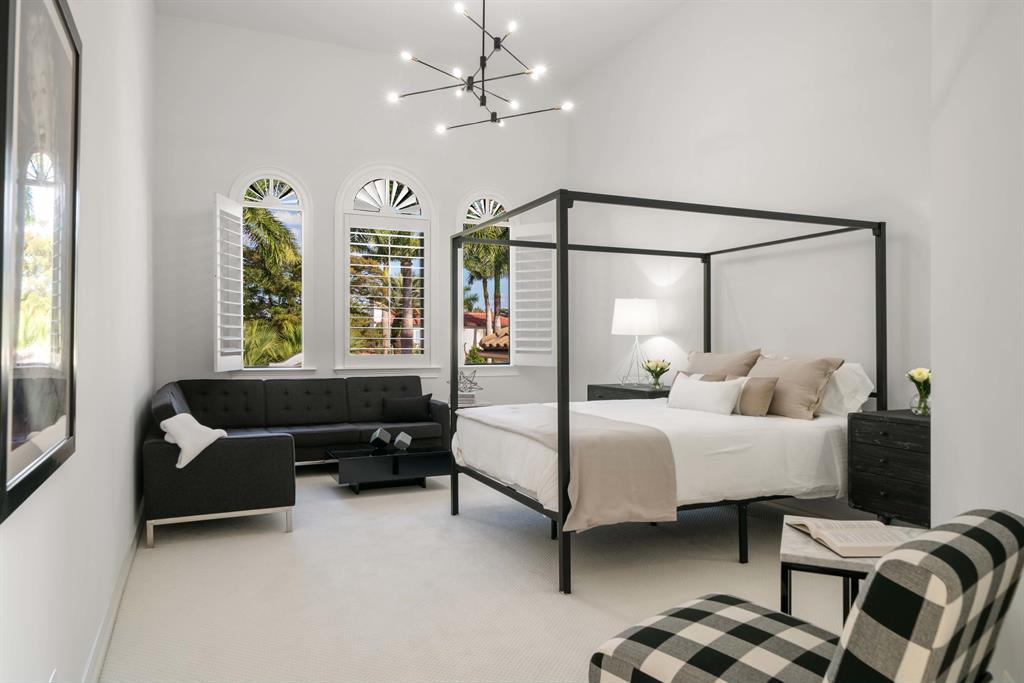 KENSINGTON - Residential