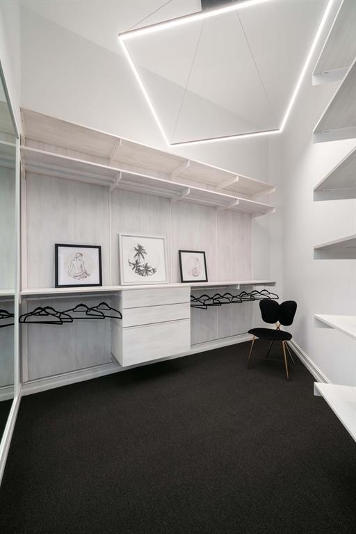 KENSINGTON - Residential