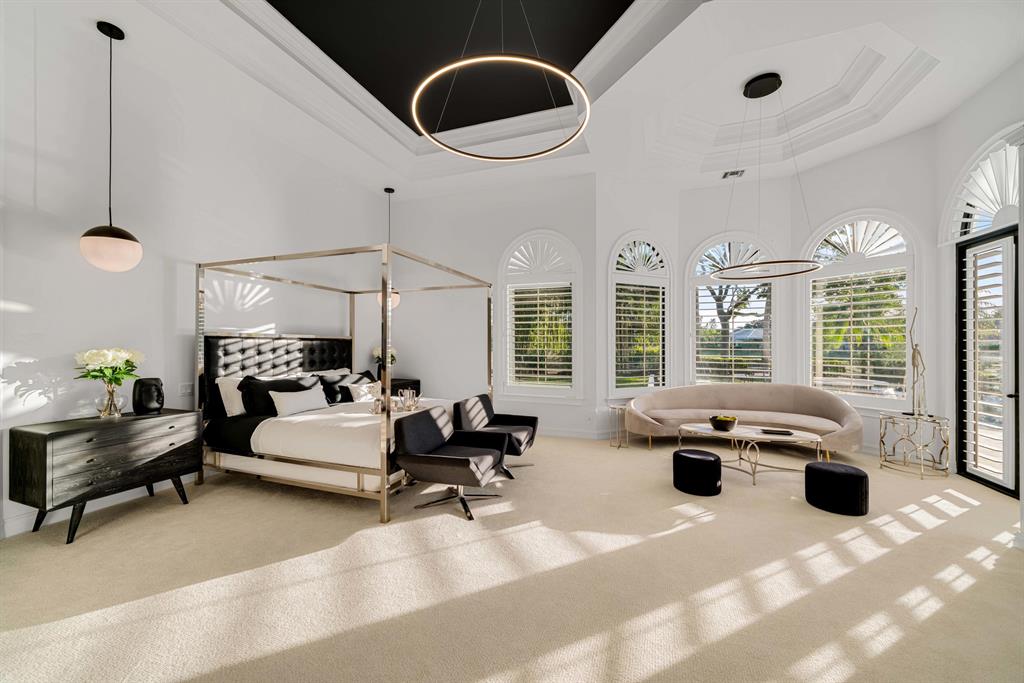 KENSINGTON - Residential