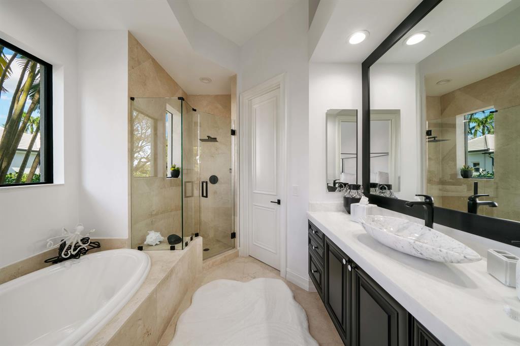 KENSINGTON - Residential