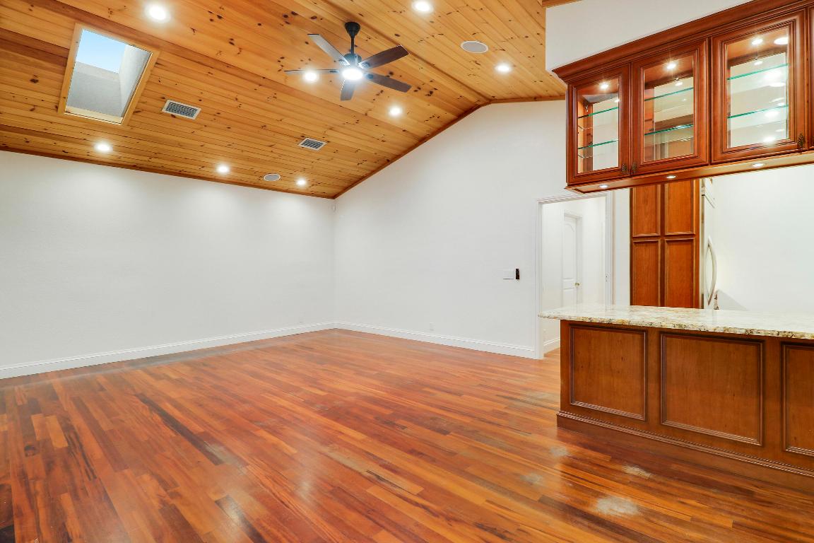 PADDOCK PARK 1 OF WELLINGTON - Residential Lease