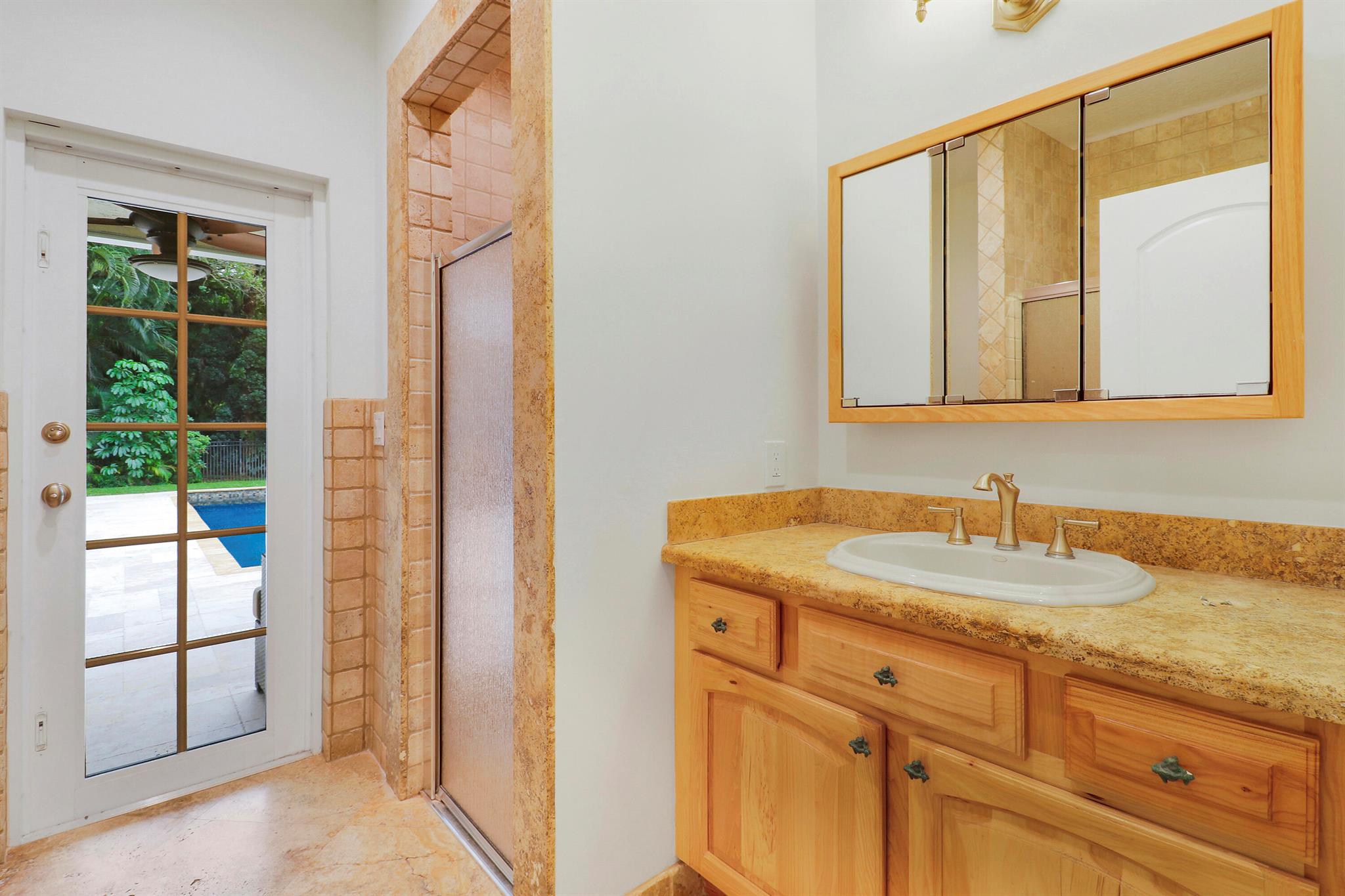 PADDOCK PARK 1 OF WELLING - Residential Lease