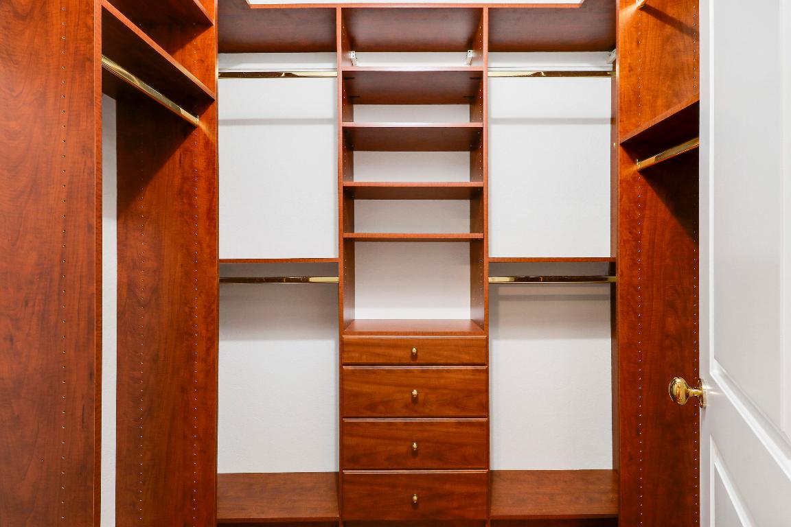 PADDOCK PARK 1 OF WELLINGTON - Residential Lease