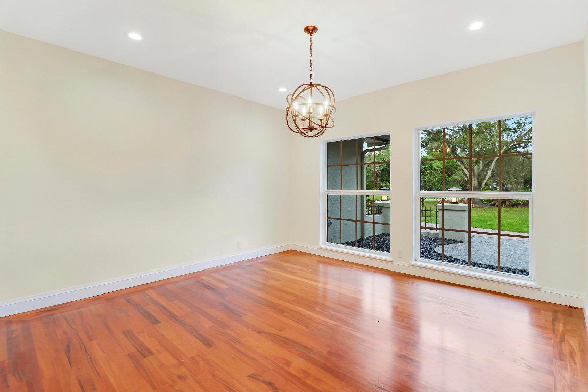 PADDOCK PARK 1 OF WELLINGTON - Residential Lease