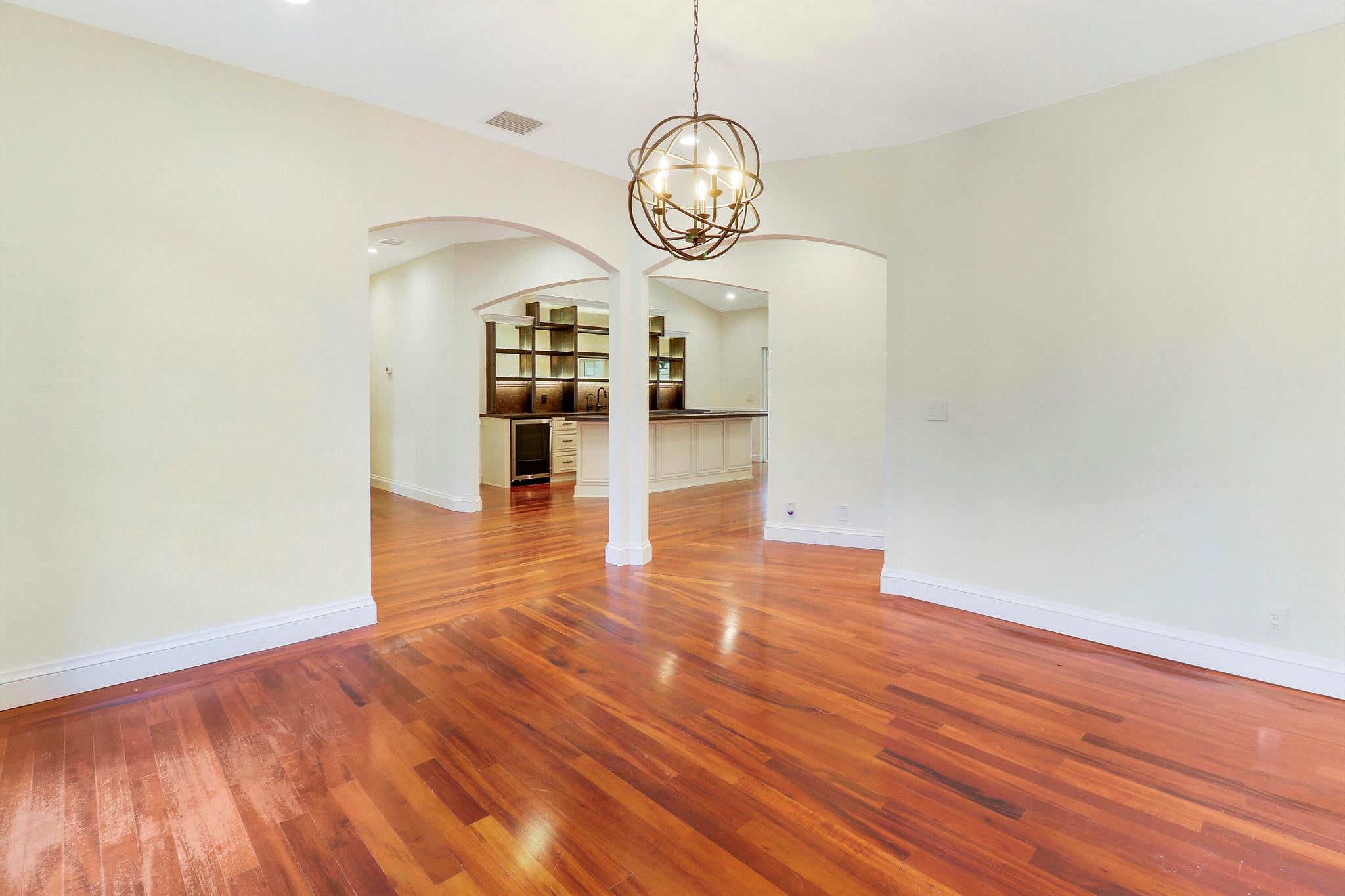 PADDOCK PARK 1 OF WELLING - Residential Lease