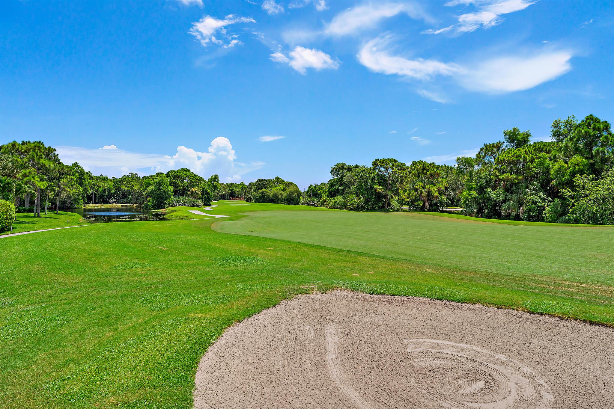 DOUBLE TREE - Residential Lease