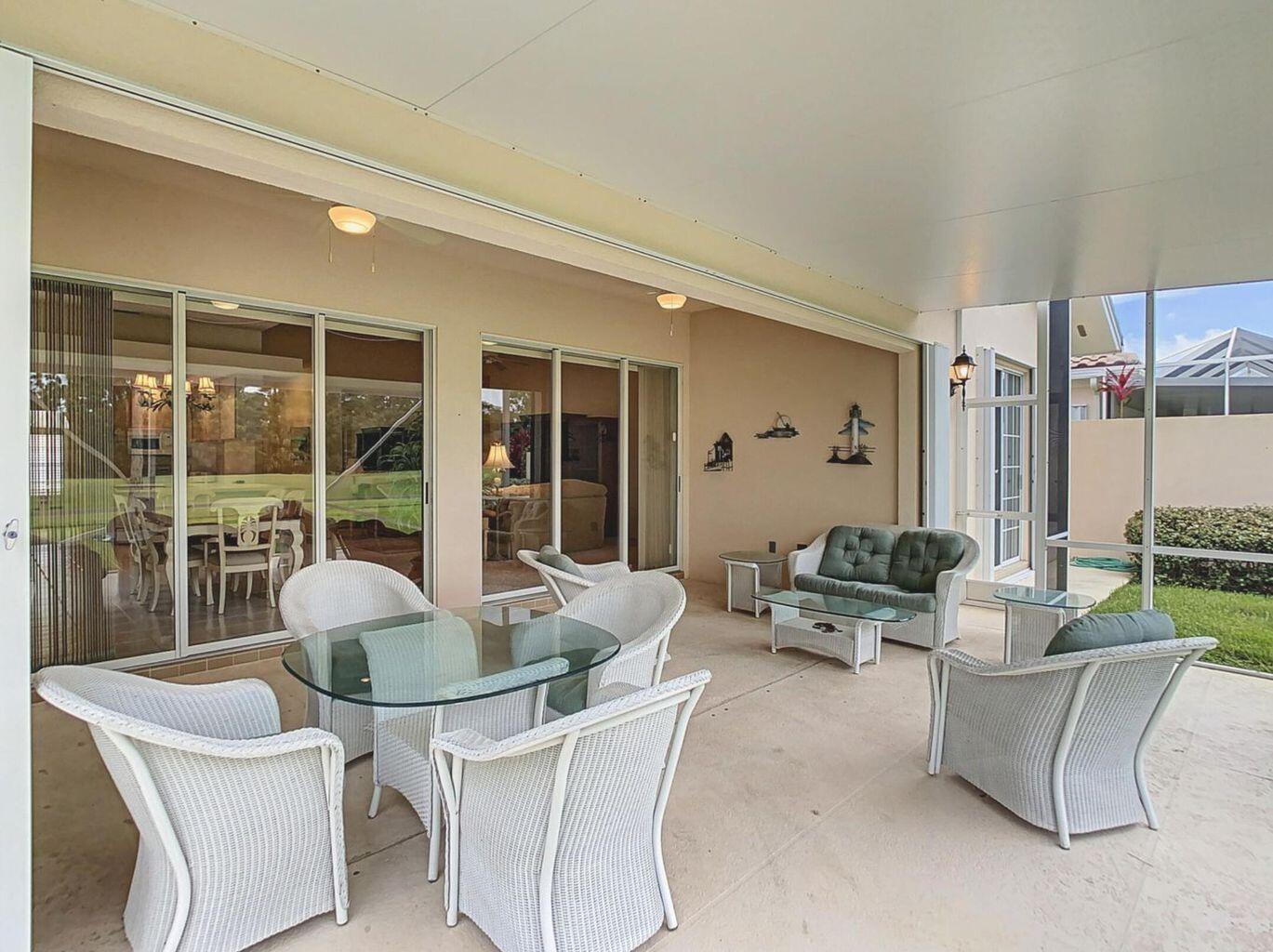 DOUBLE TREE - Residential Lease