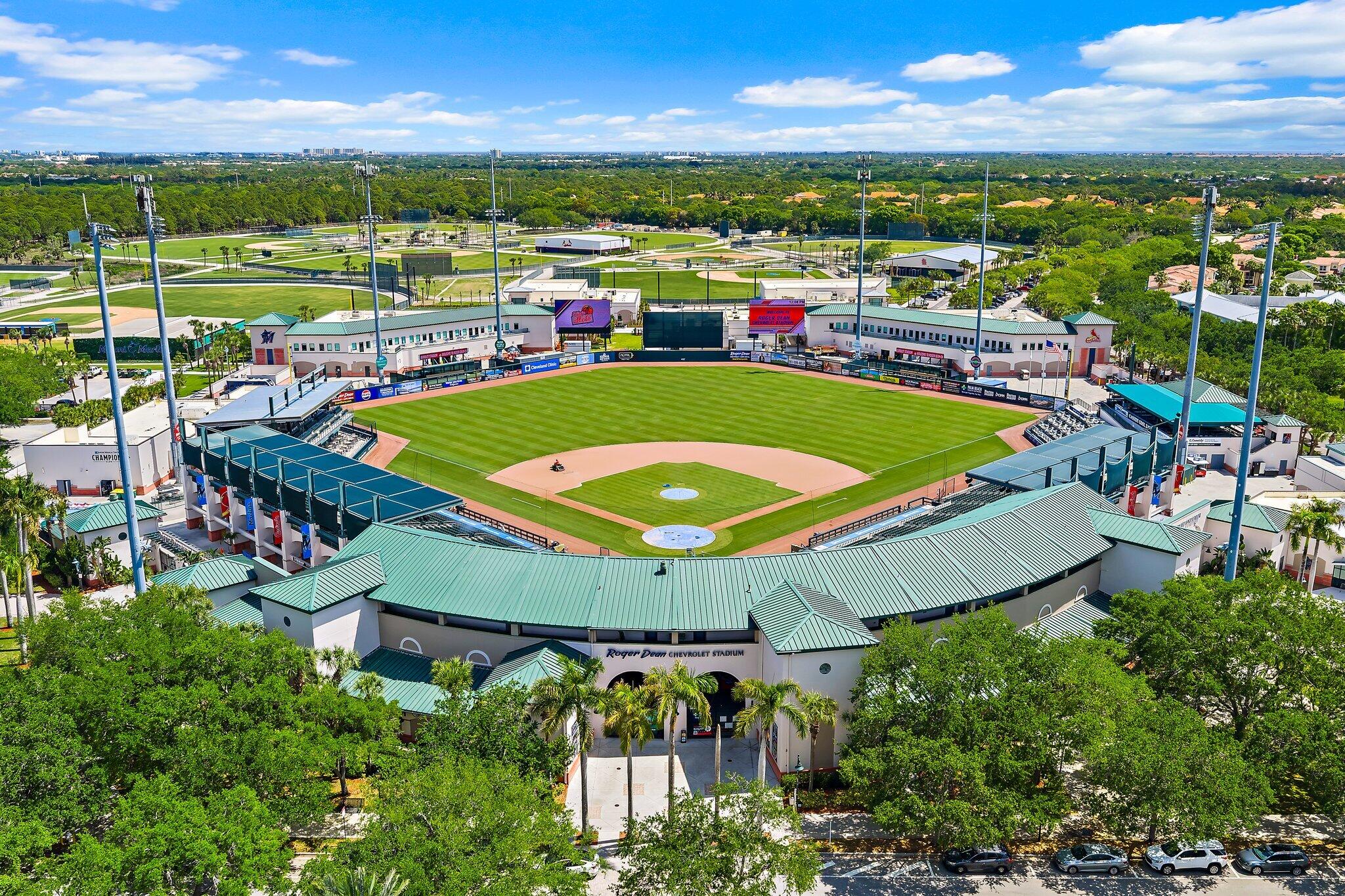 VILLAGE AT ABACOA CONDO - Residential