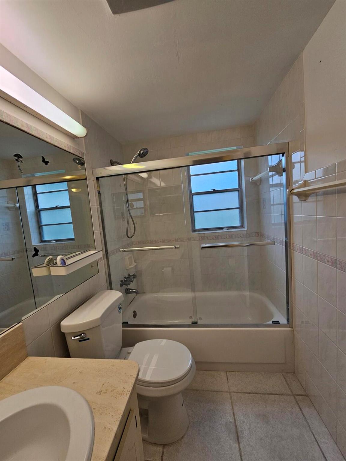 NORWICH CONDO - Residential Lease