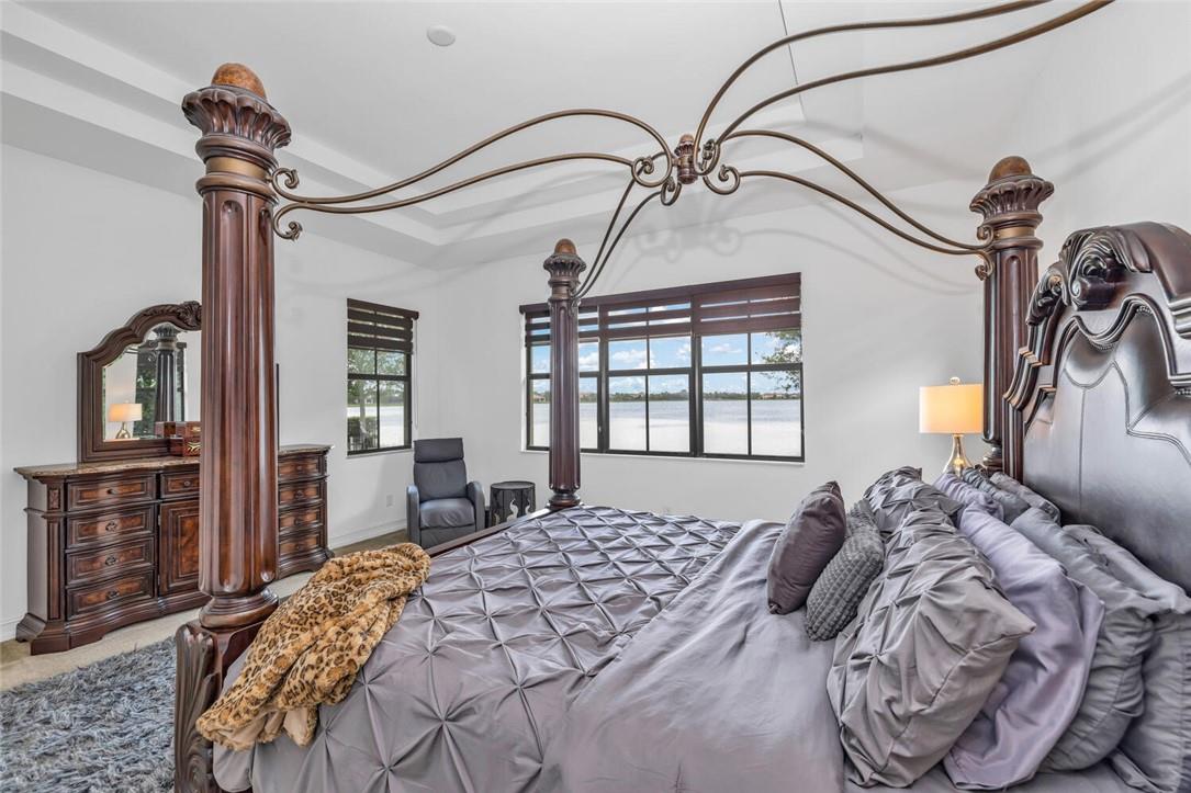 Bruschi Prop 180-105 B - Residential