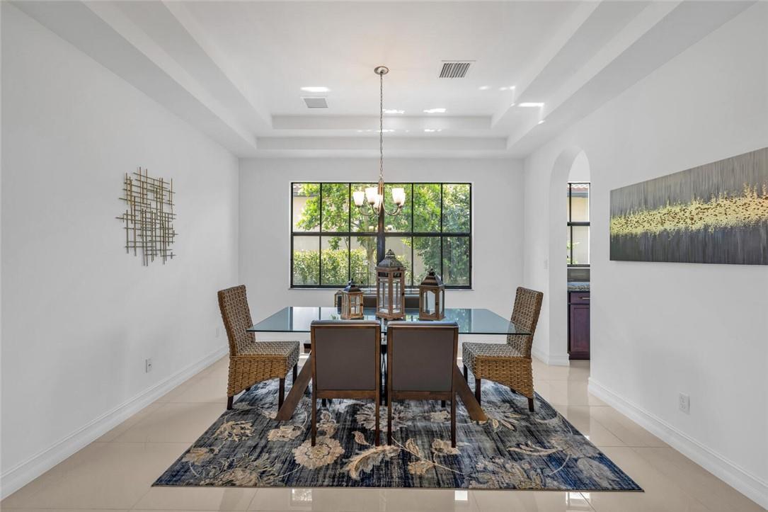 Bruschi Prop 180-105 B - Residential