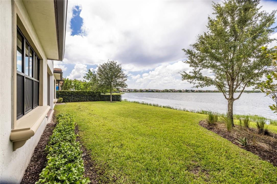 Bruschi Prop 180-105 B - Residential