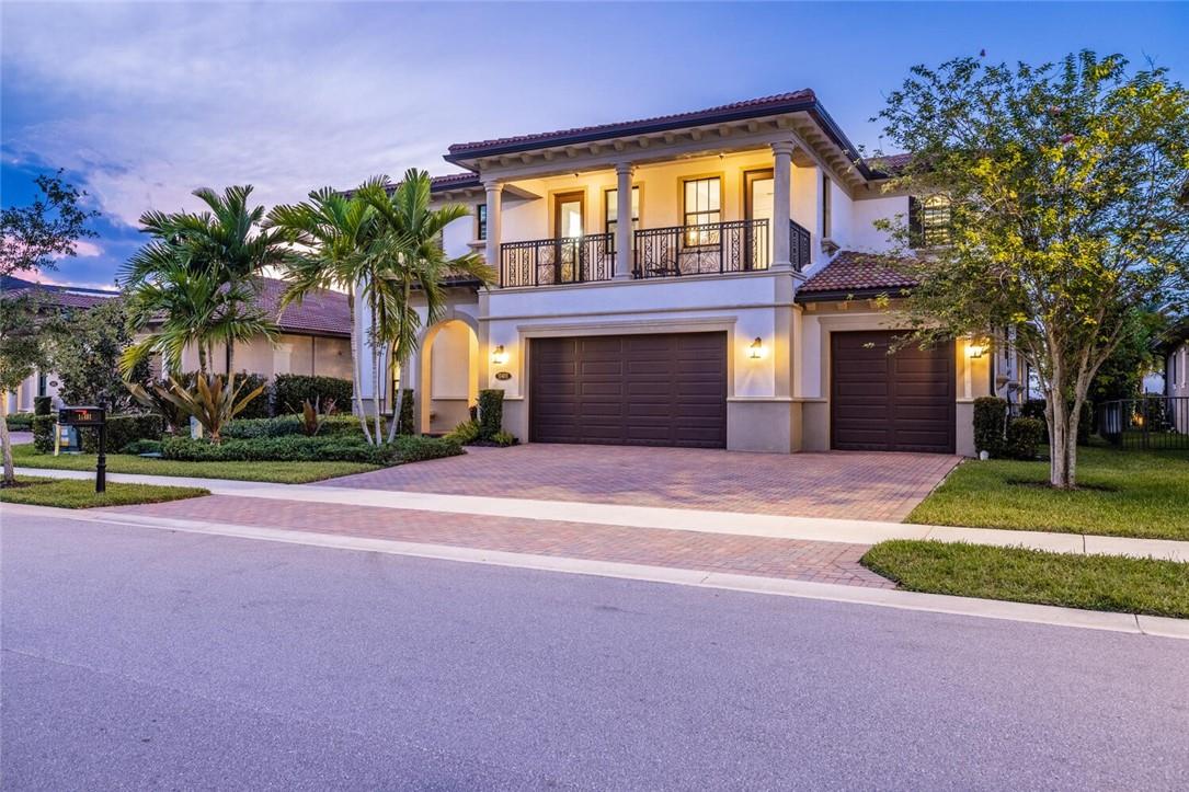 Bruschi Prop 180-105 B - Residential