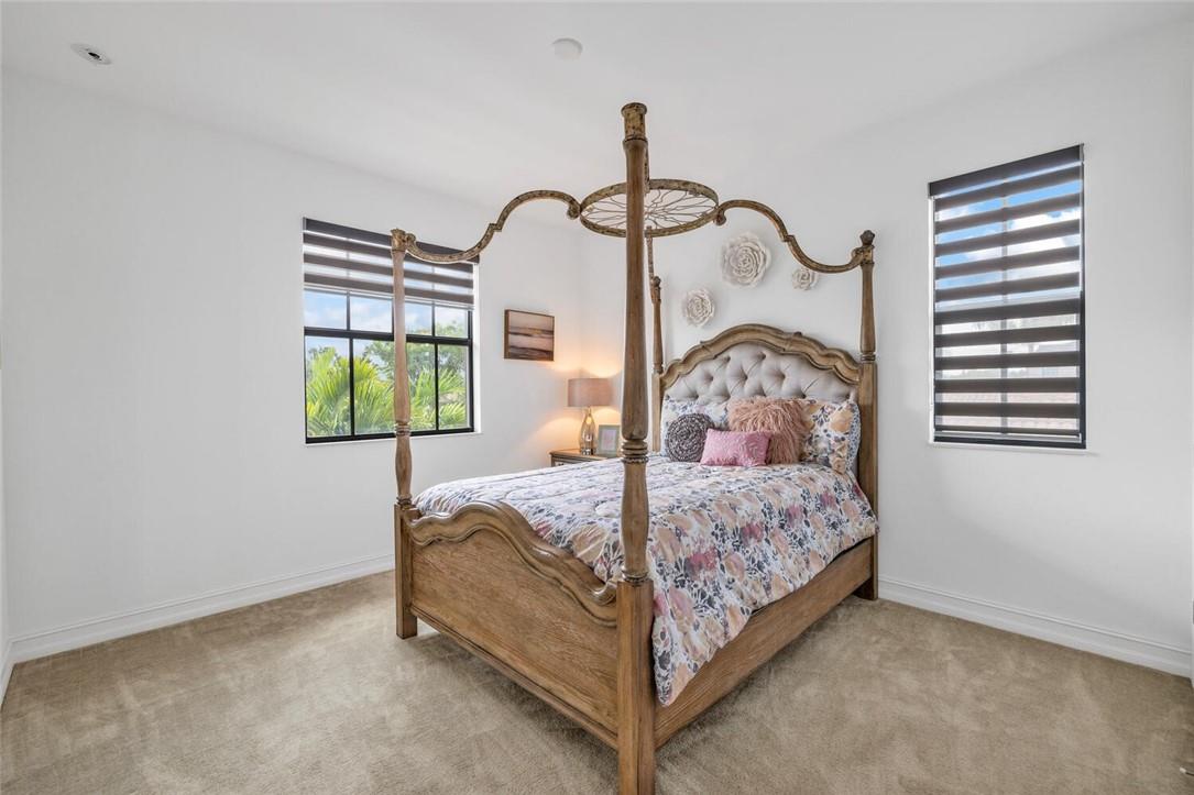 Bruschi Prop 180-105 B - Residential