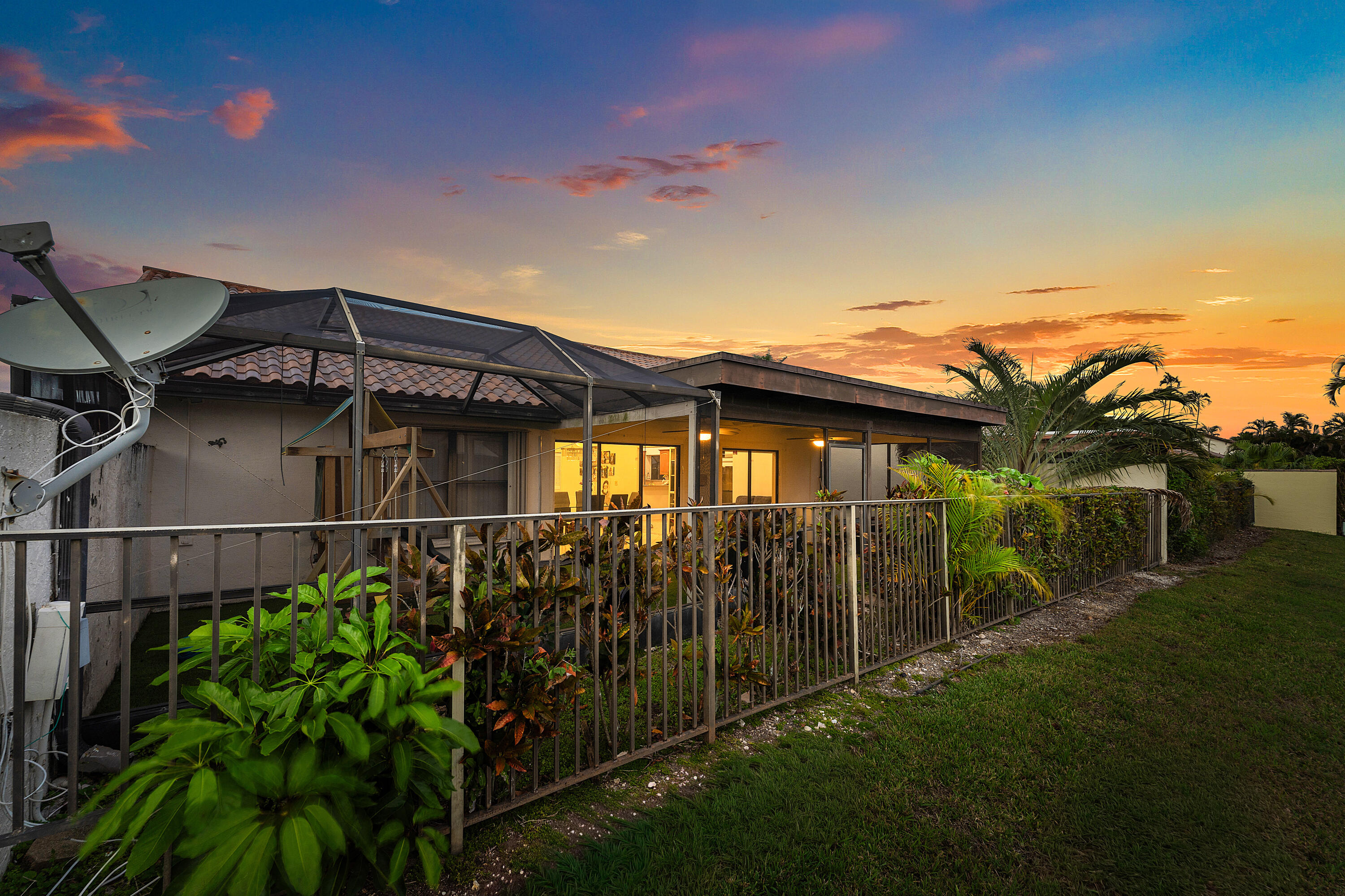 SOLIMAR AT BOCA DEL MAR PH 2 - Residential