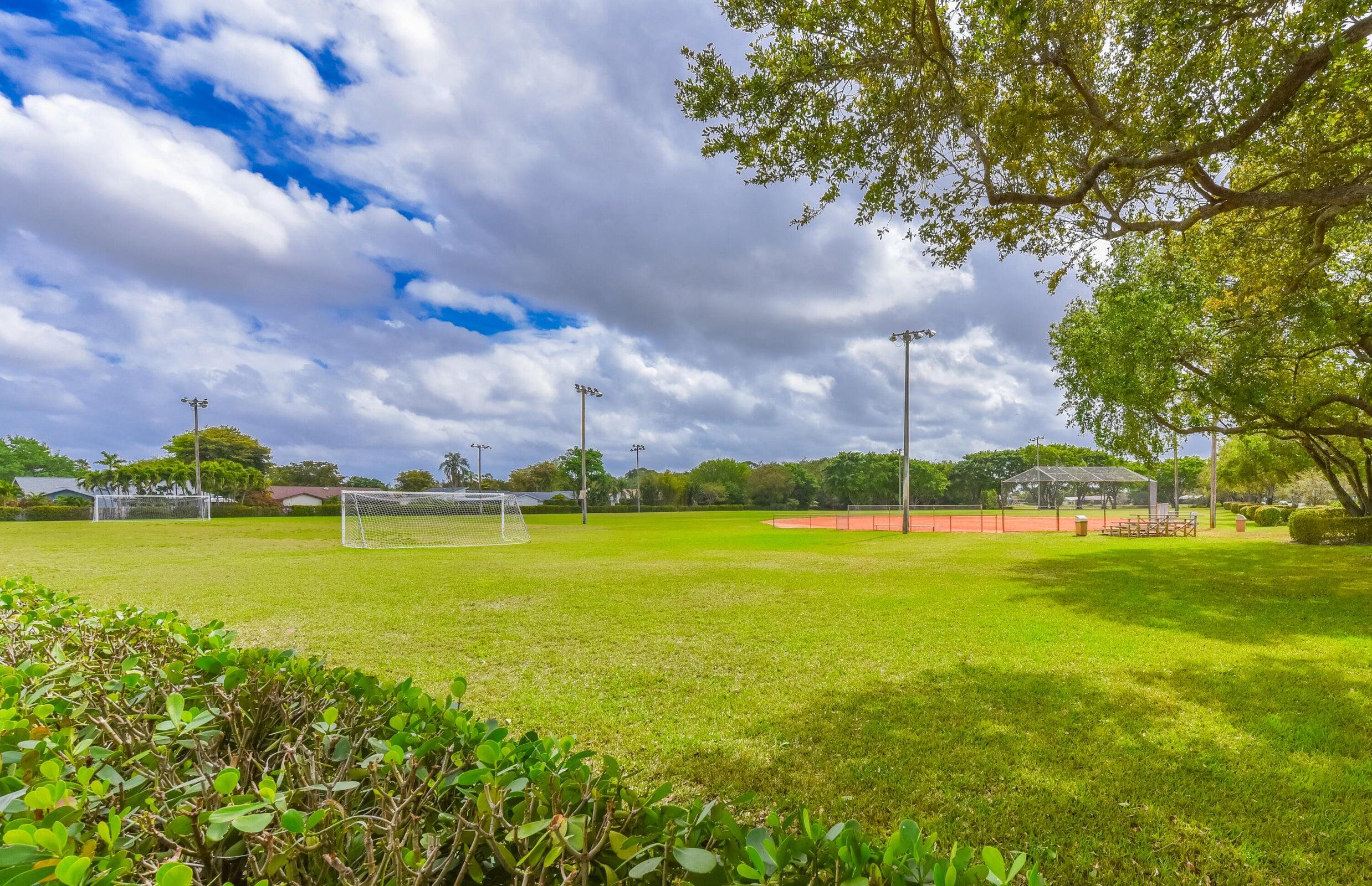 COUNTRY LANDING SEC 3 - Residential