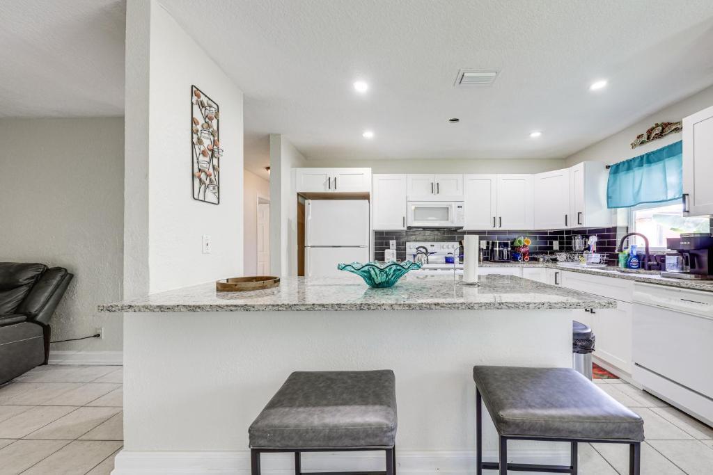 View photos, virtual tours, details... 4815 Bertha Street