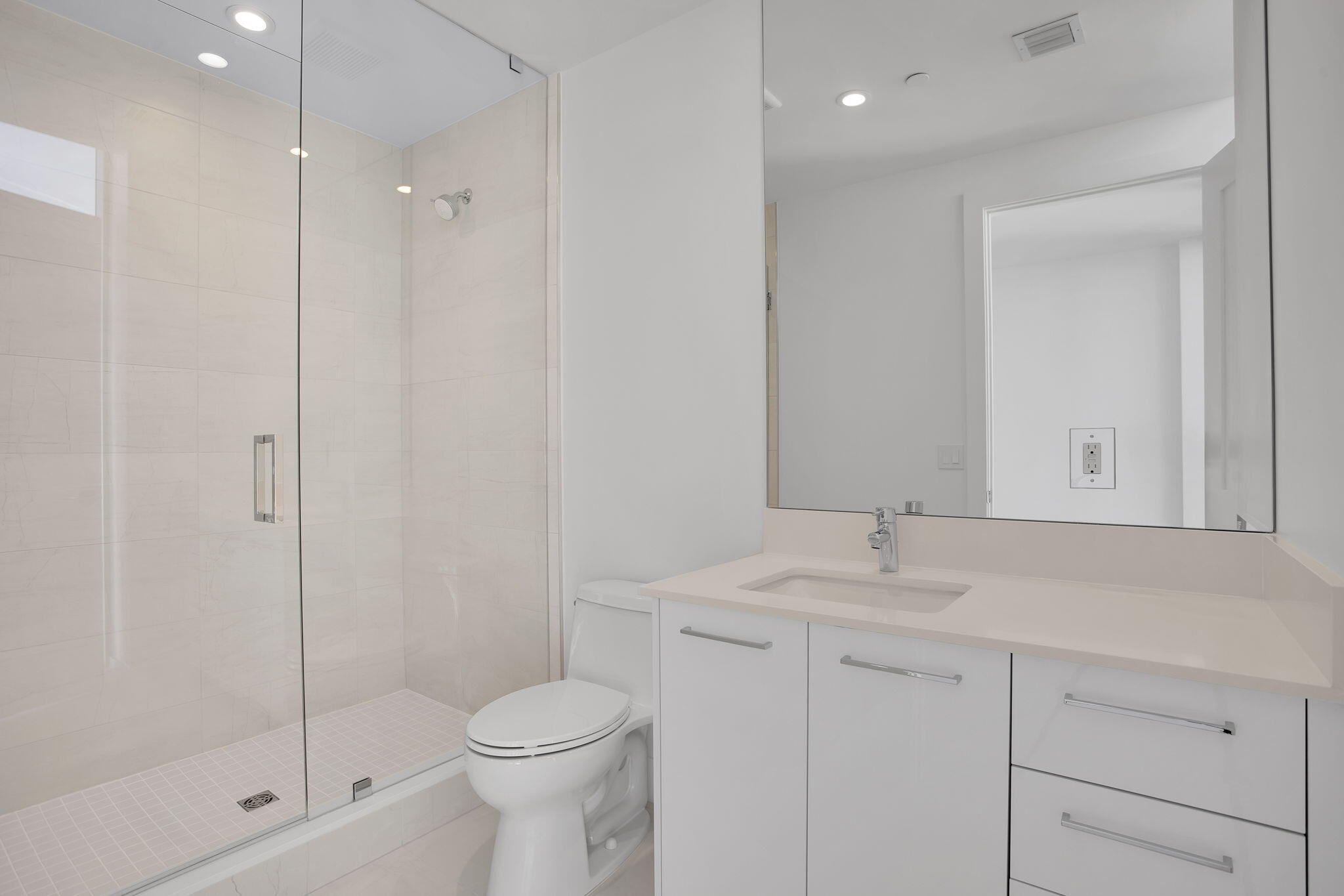 Selene Oceanfront Residences - Residential Lease