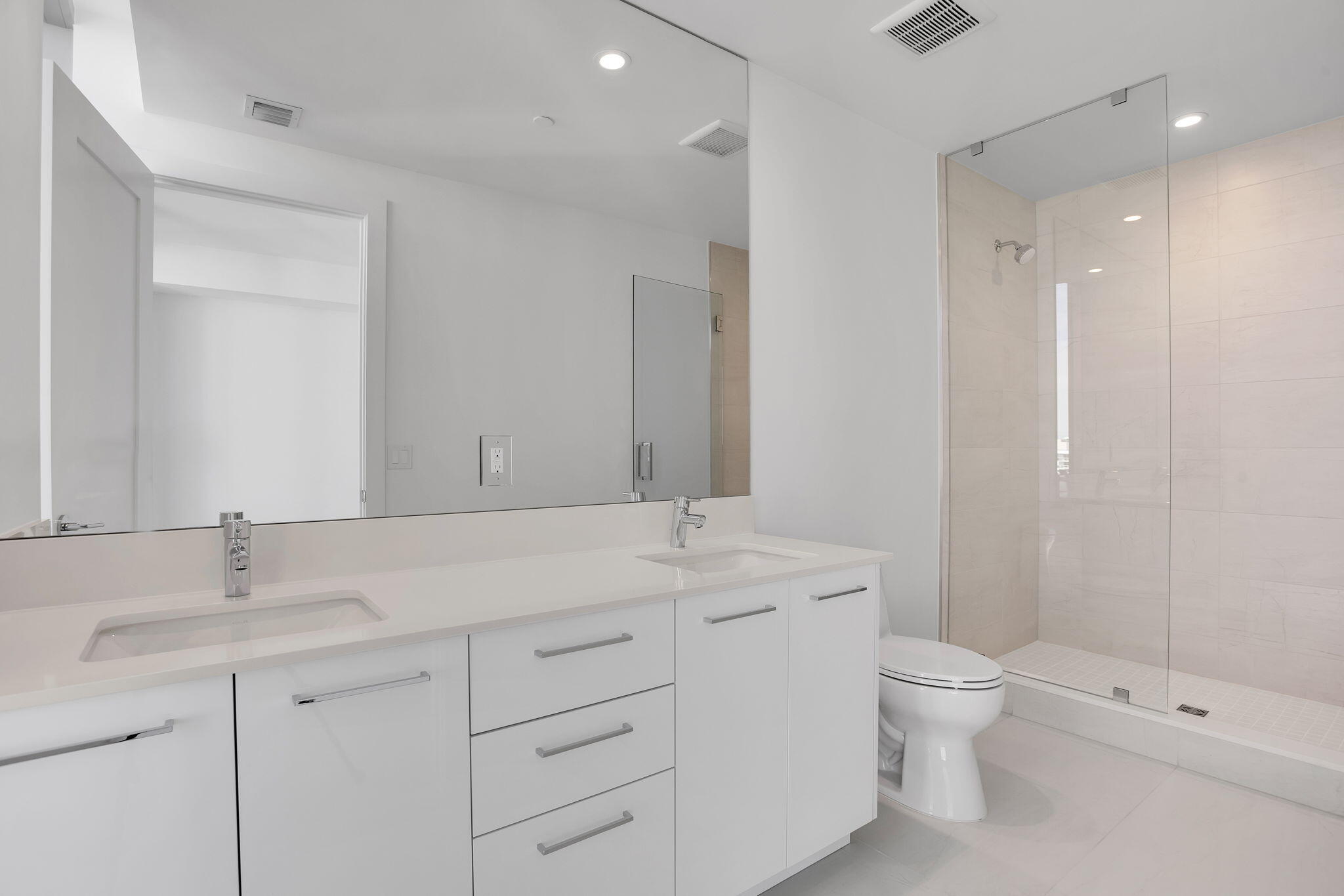 Selene Oceanfront Residences - Residential Lease