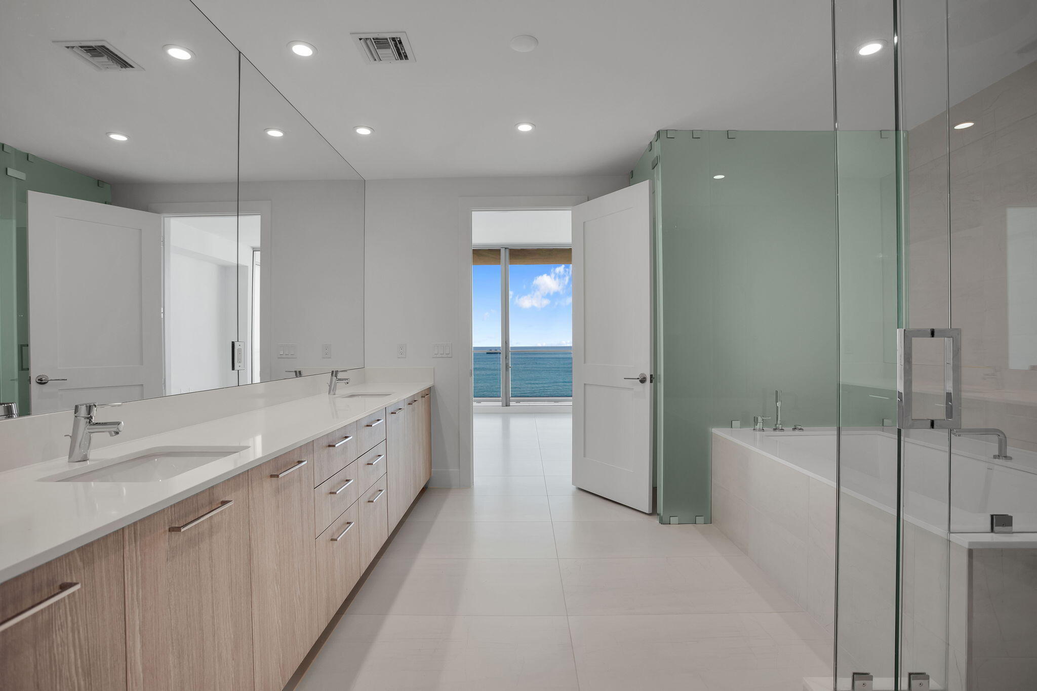 Selene Oceanfront Residences - Residential Lease