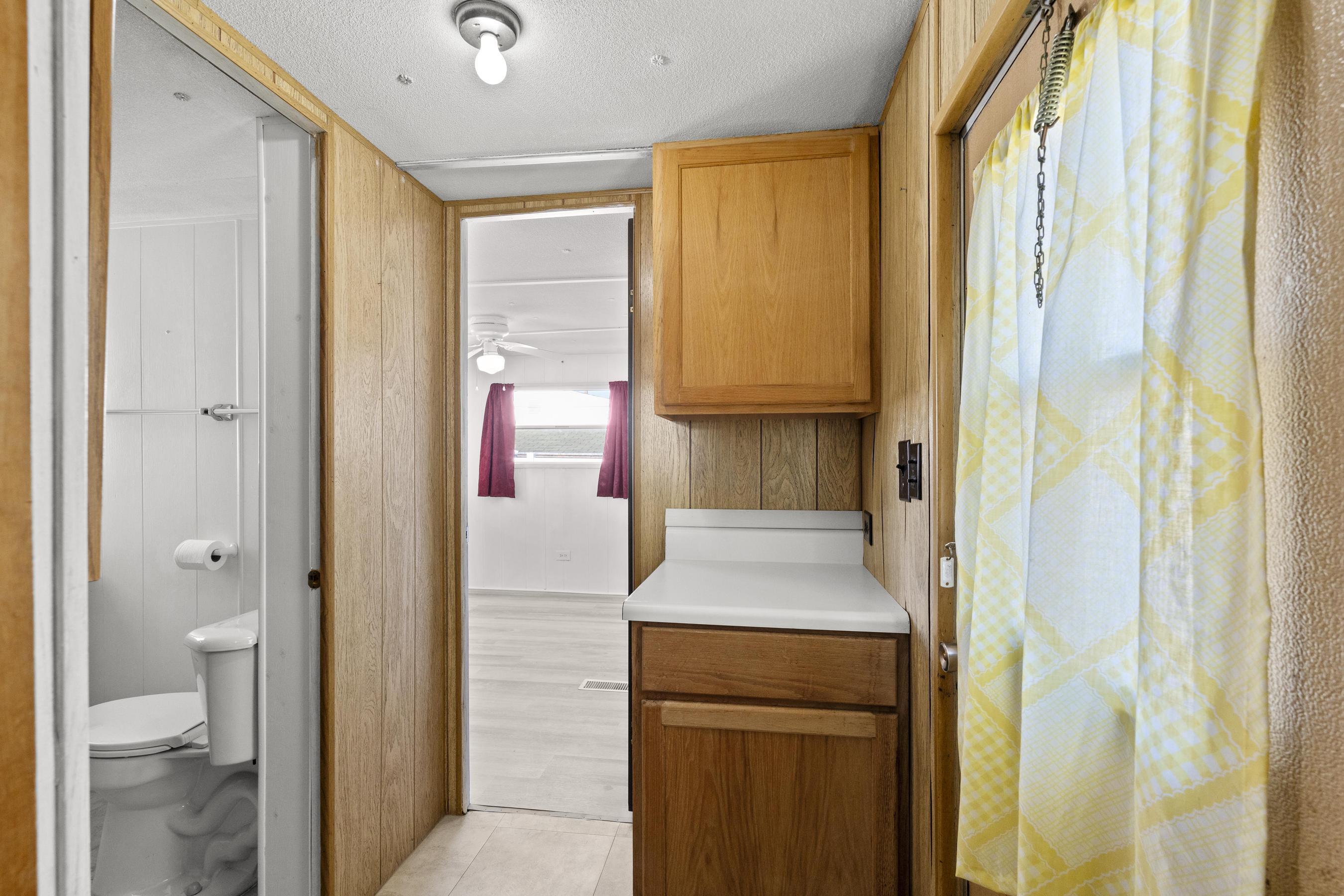 PINE GROVE VILLAGE - Residential Lease