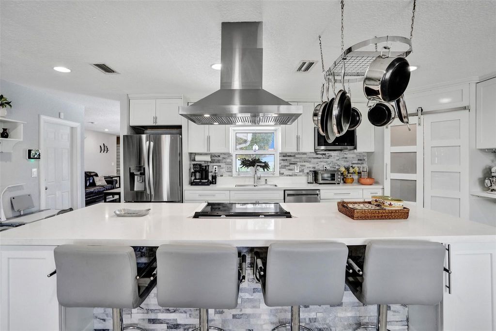 Photo of 3649 Jackson Boulevard, Fort Lauderdale, FL 33312 (MLS # F10514178)