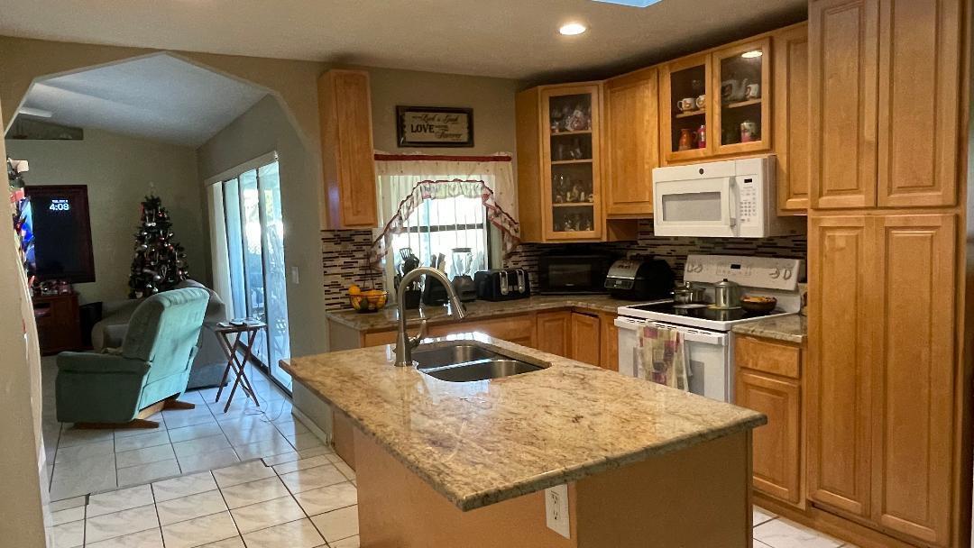 PORT ST LUCIE-SECTION 04 - Residential