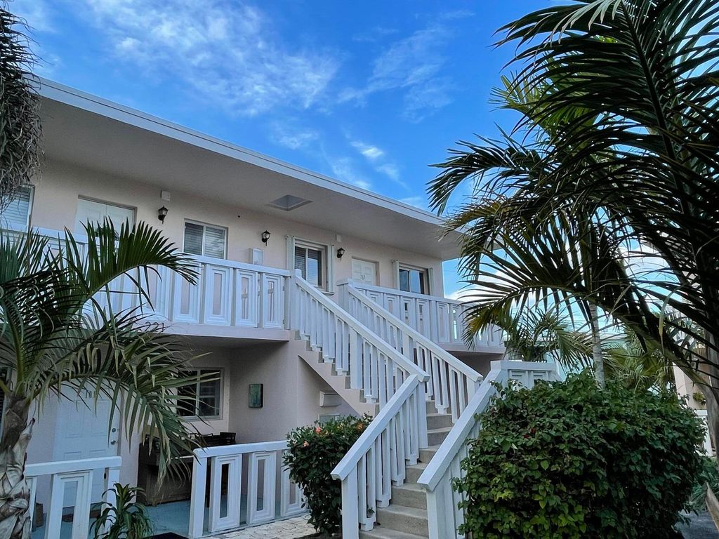 Photo of 221 SE 1st Avenue #202, Boynton Beach, FL 33435 (MLS # R10960267)