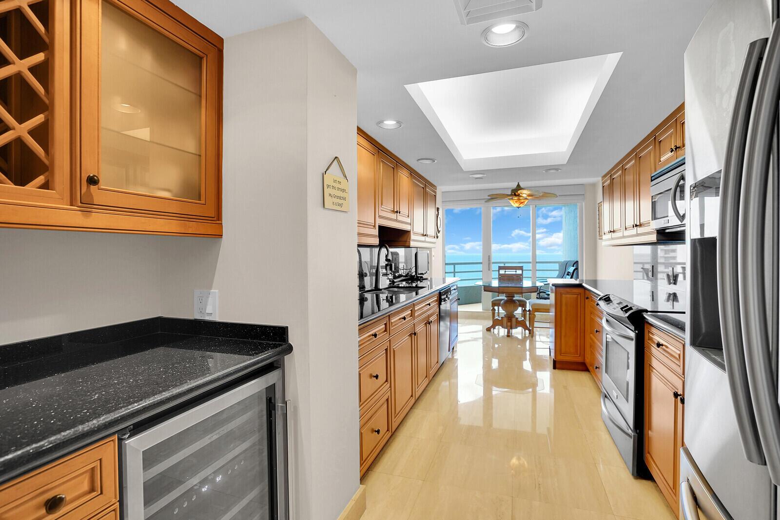 SEA RANCH CLUB OF BOCA - Residential Lease