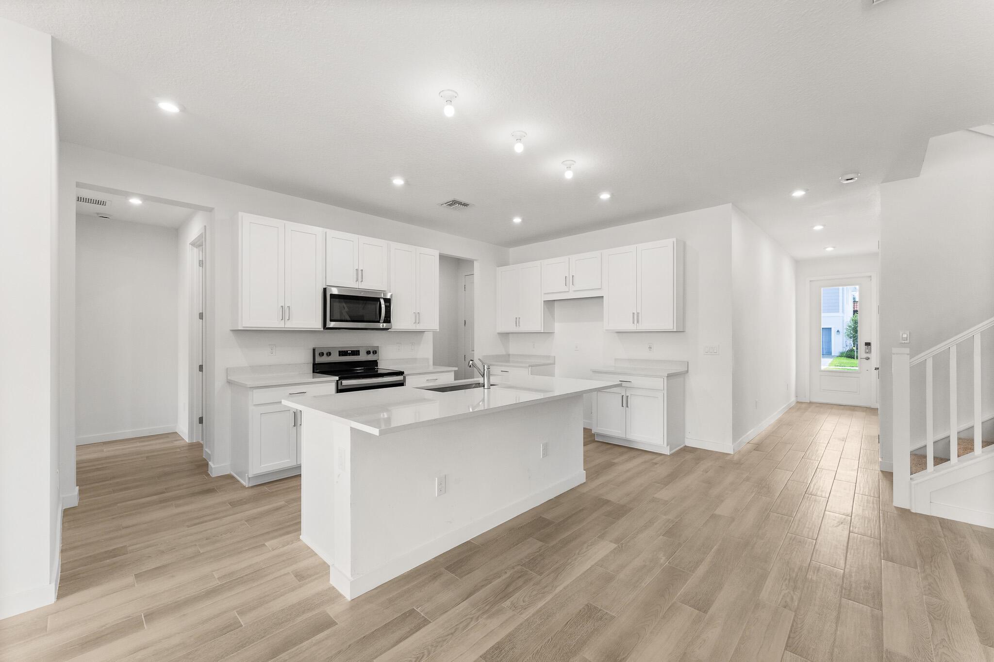 7273 Lenora Lane