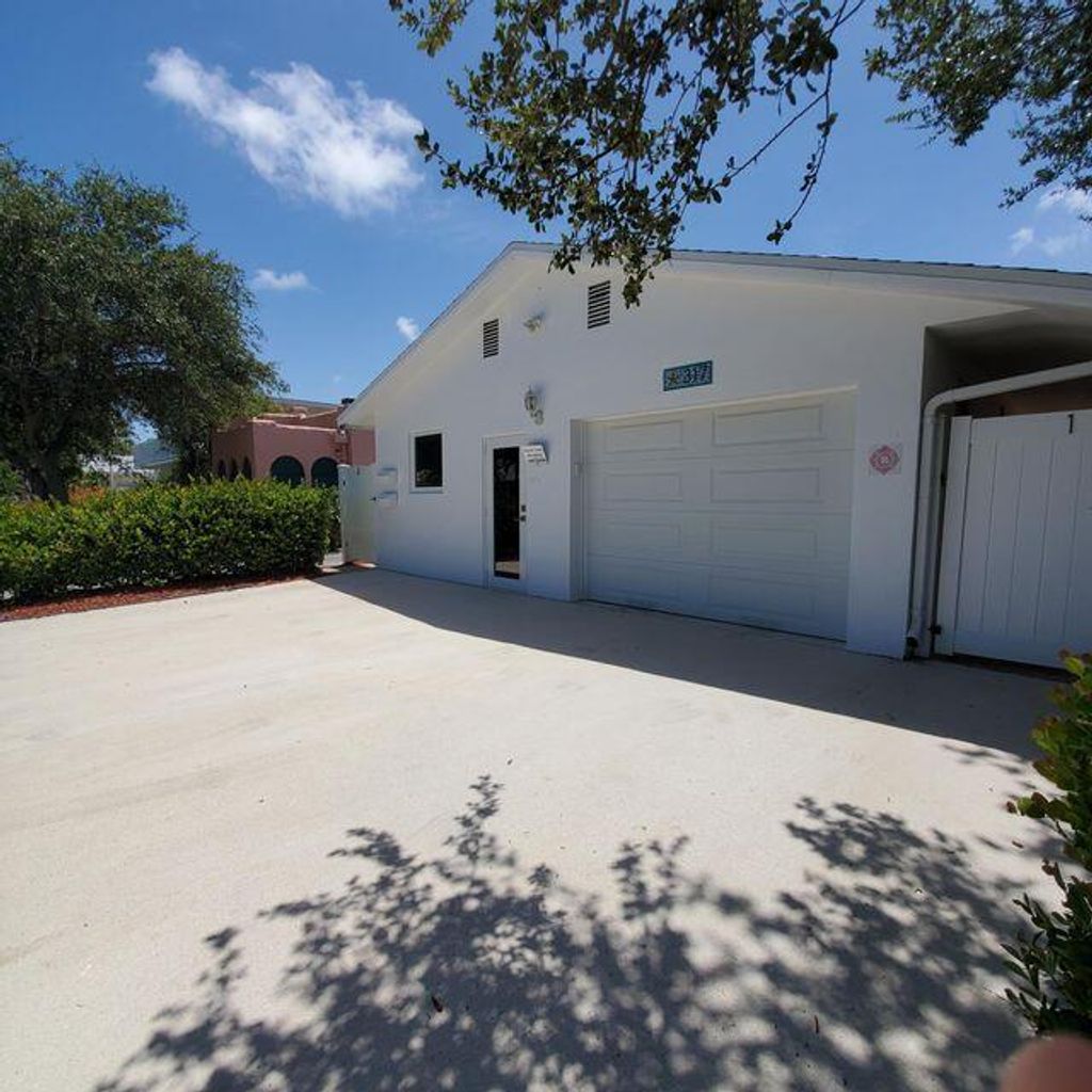 Photo of 317 S Ocean Breeze 1 #1, Lake Worth Beach, FL 33460 (MLS # R11088168)