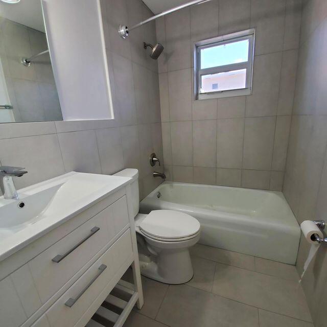 317 S Ocean Breeze 1 1