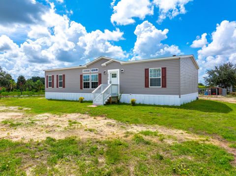 A home in Okeechobee