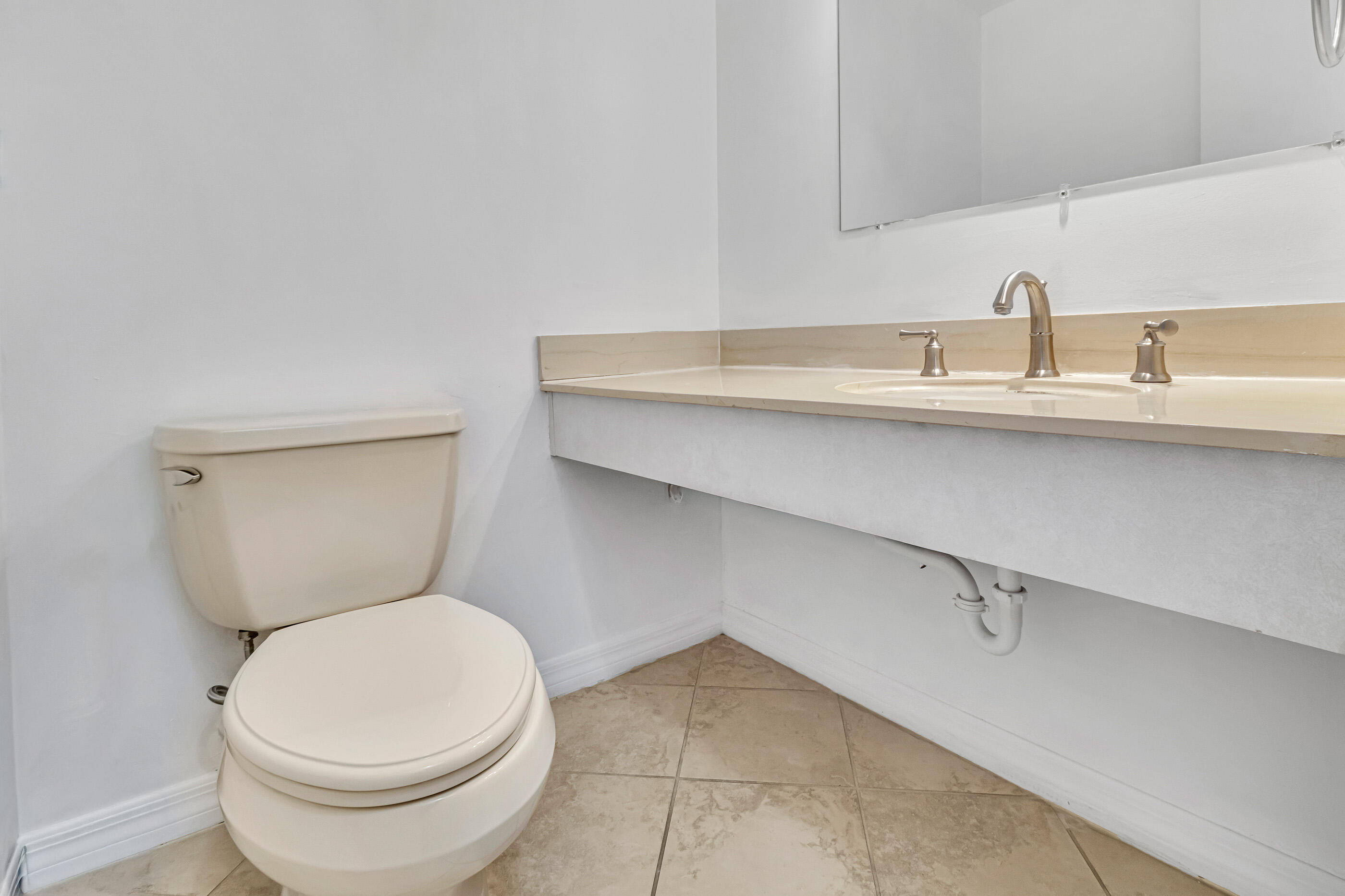 HEMISPHERES CONDO - Residential