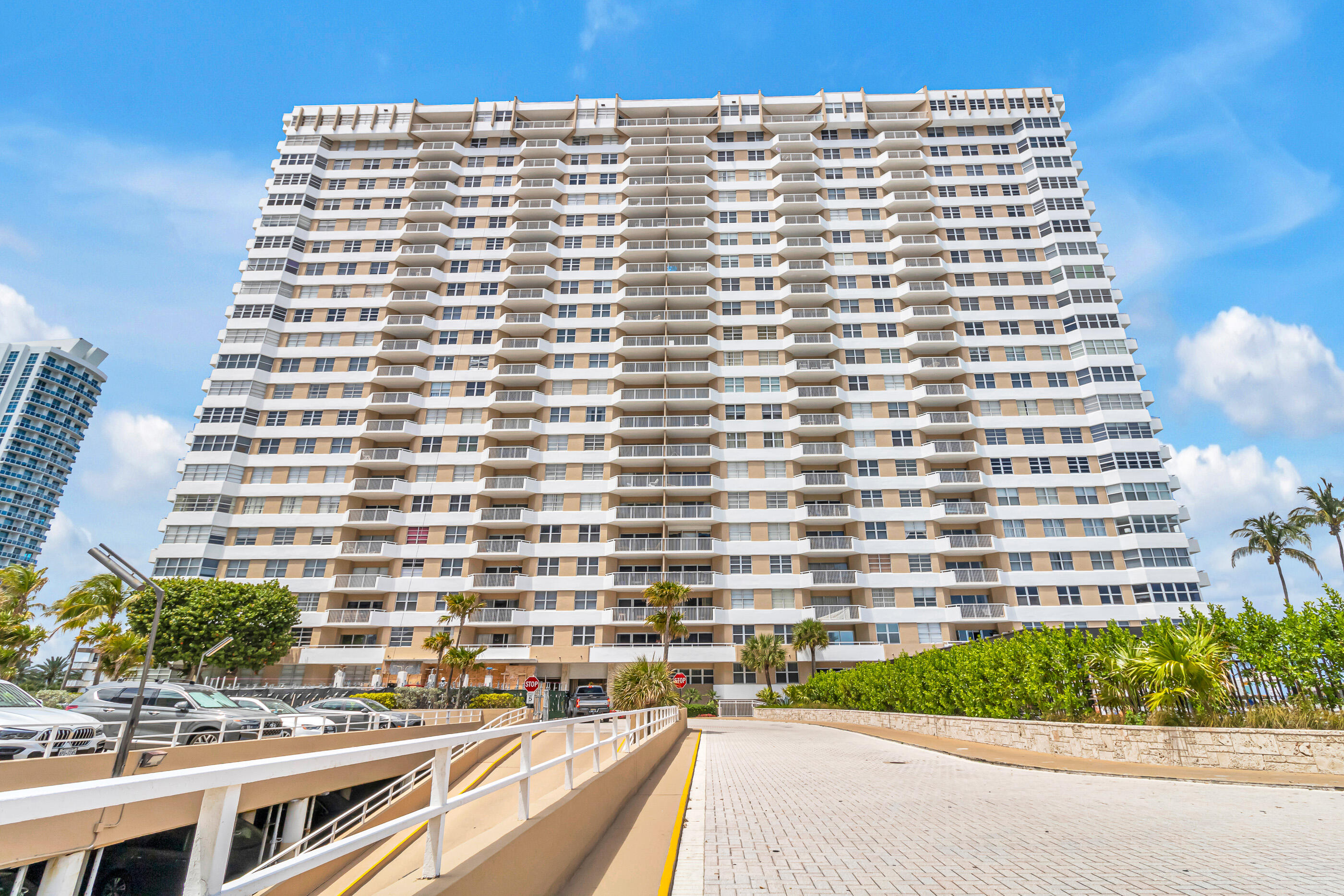 HEMISPHERES CONDO - Residential