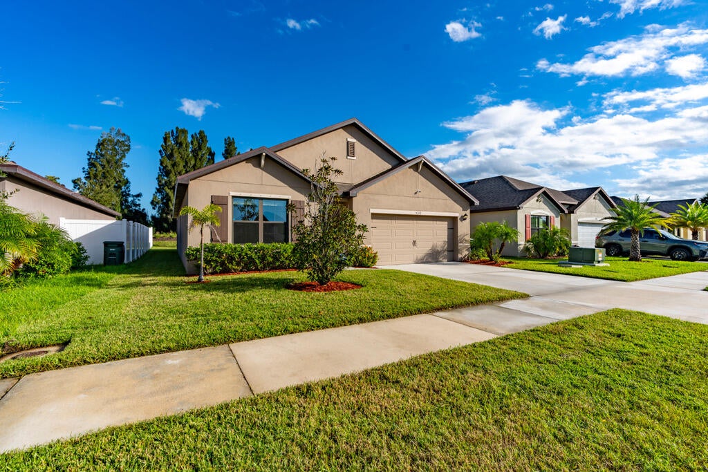 5312 AMUSEMENT Avenue