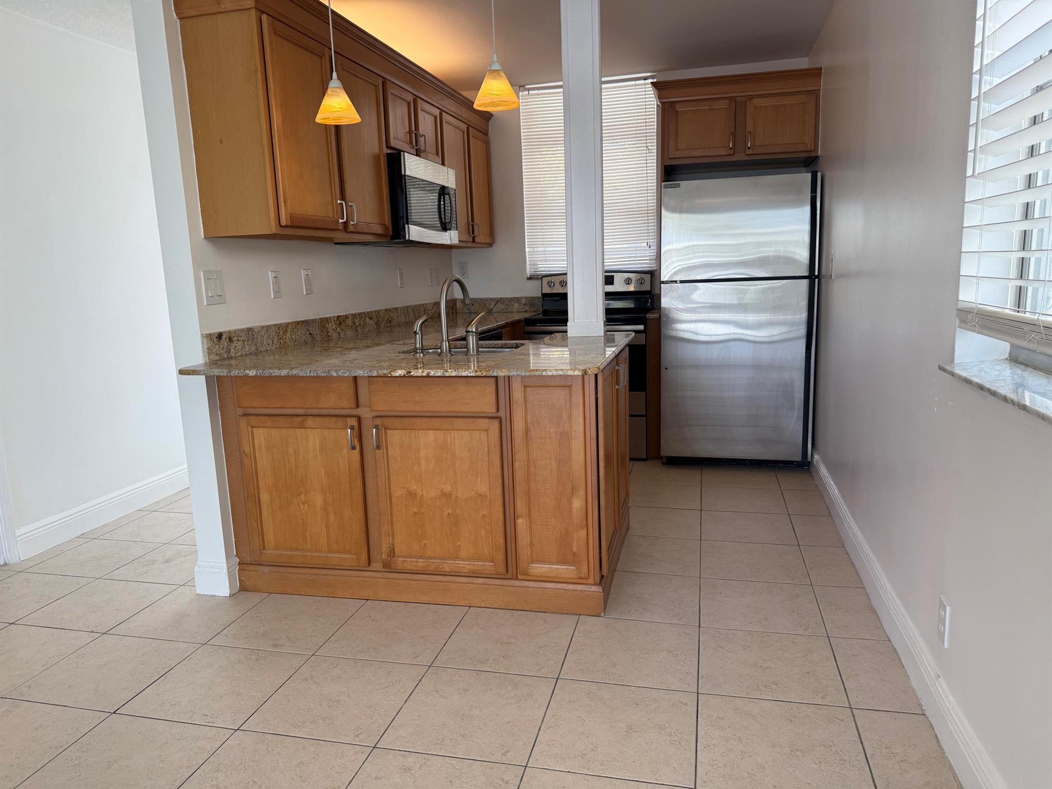 1731 SE 15th Street 201