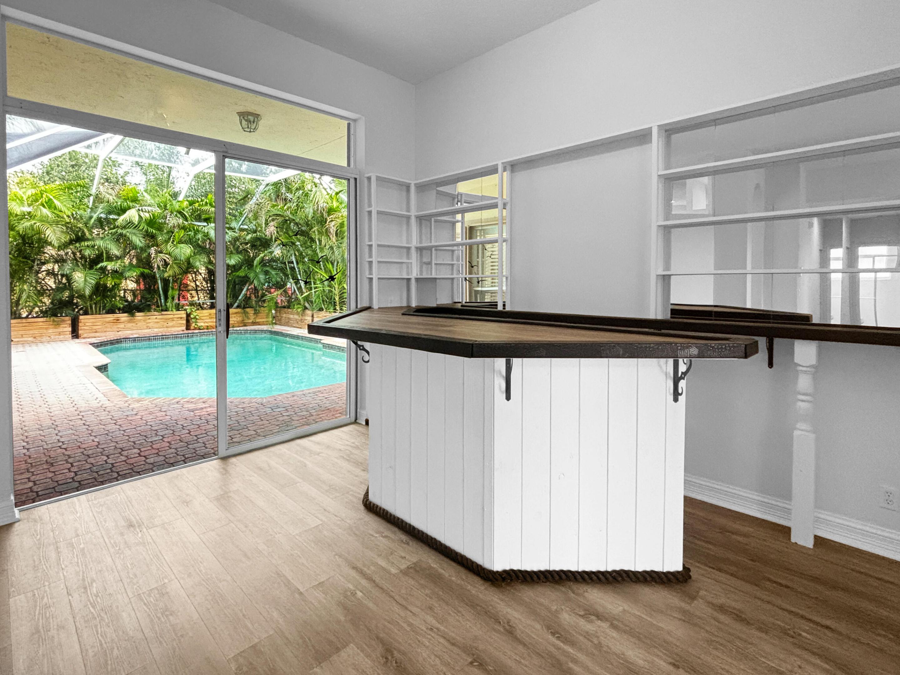 SIENA OAKS - Residential Lease