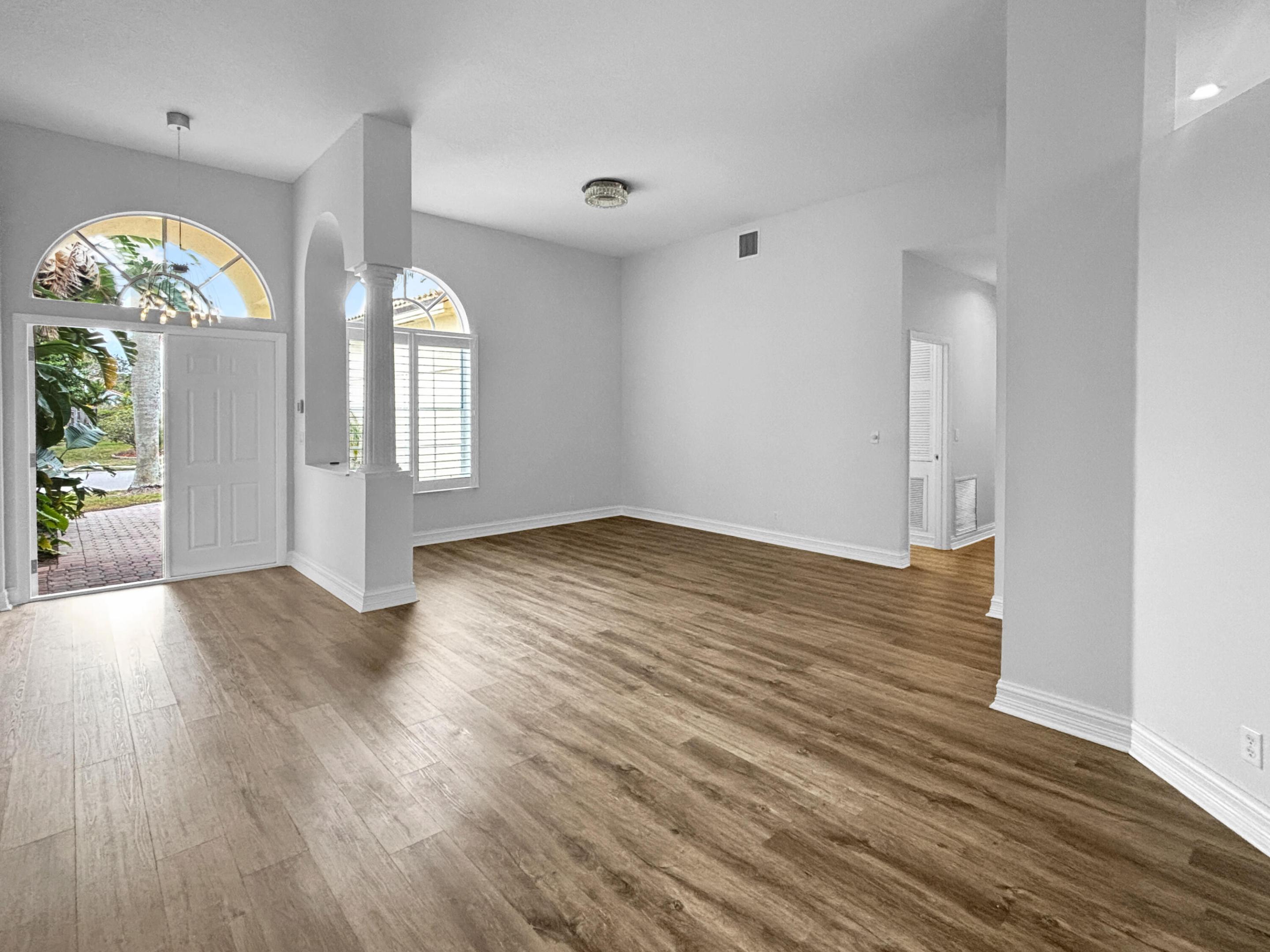 SIENA OAKS - Residential Lease