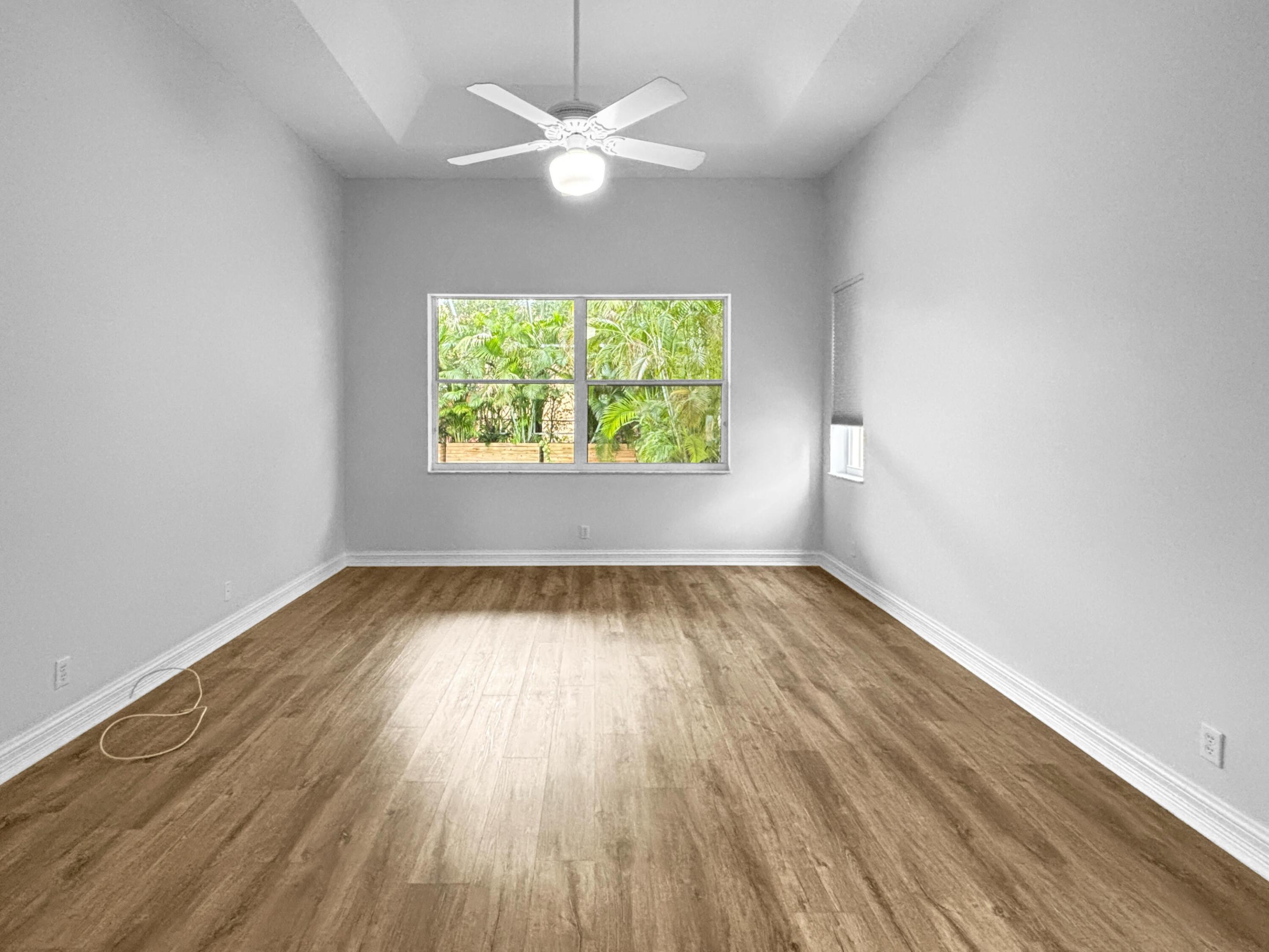 SIENA OAKS - Residential Lease