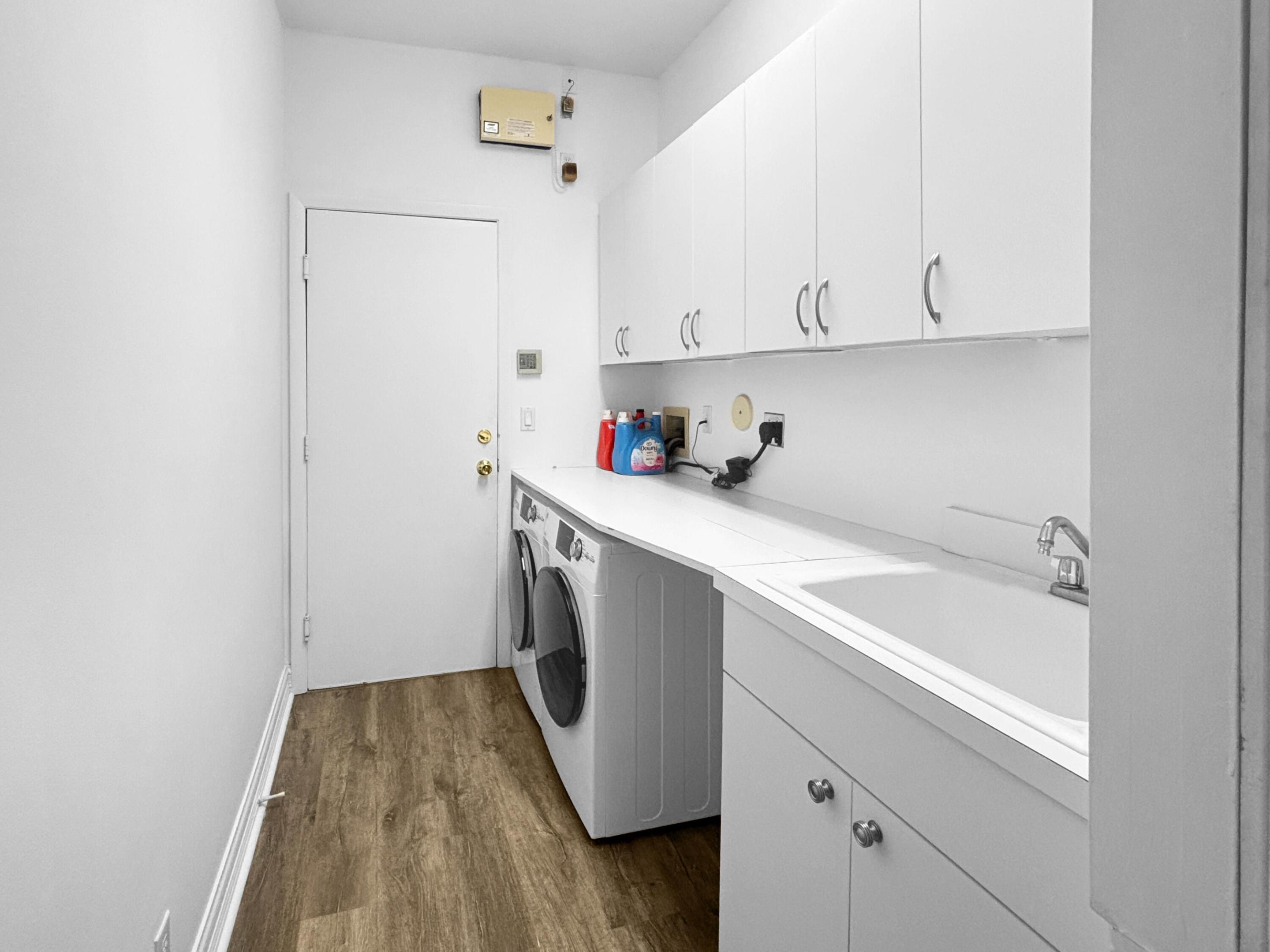 SIENA OAKS - Residential Lease