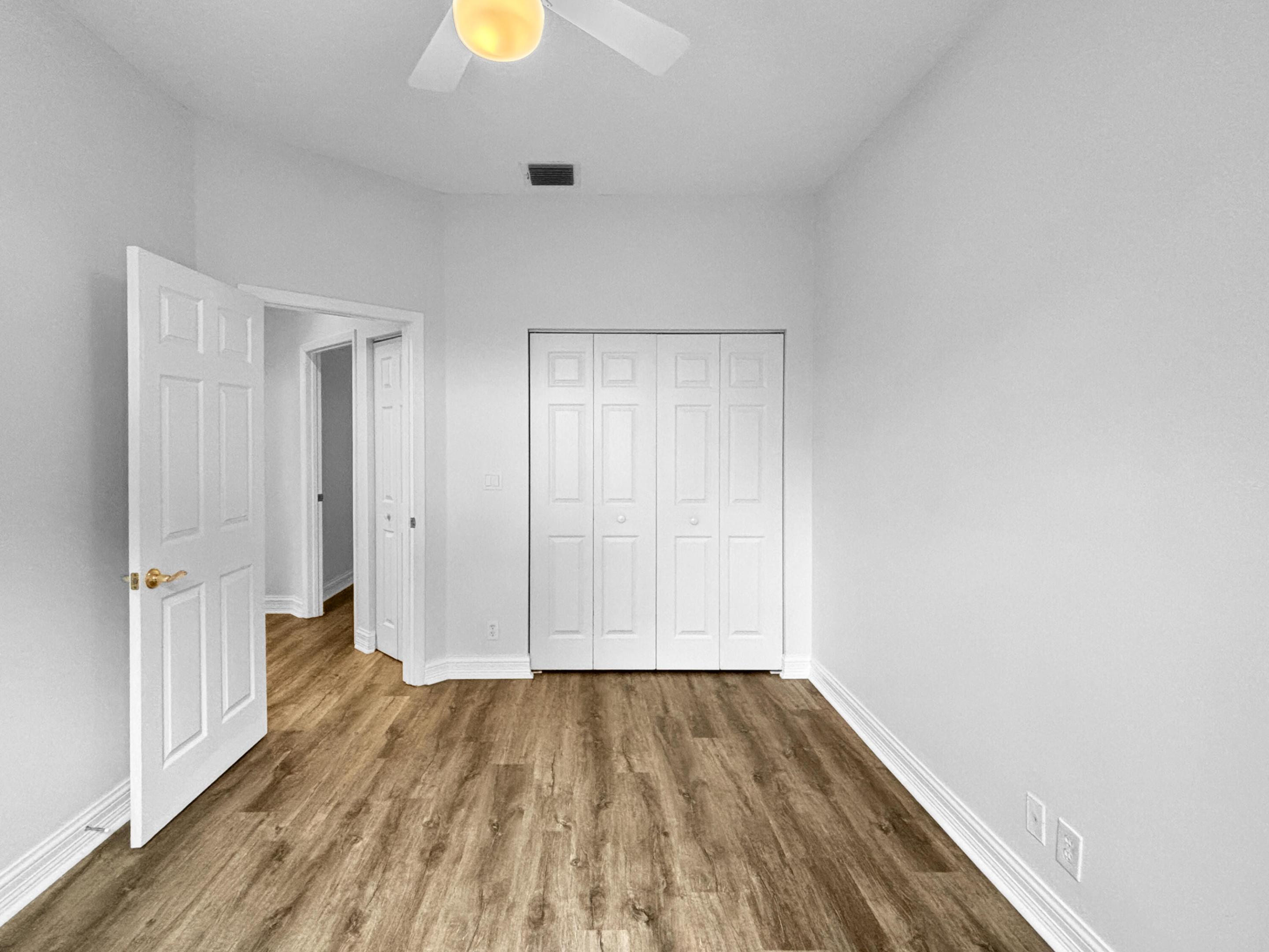 SIENA OAKS - Residential Lease