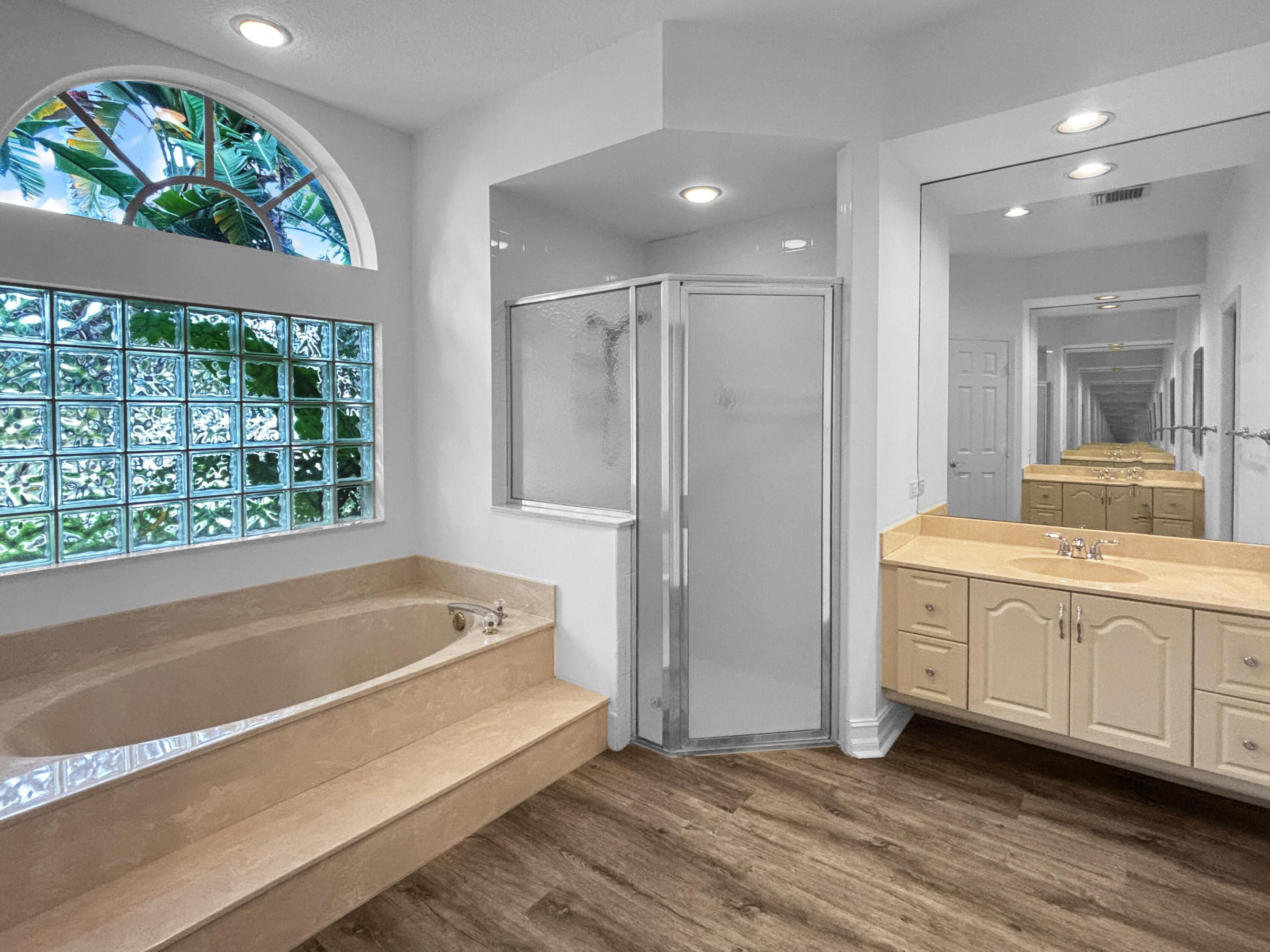 SIENA OAKS - Residential Lease