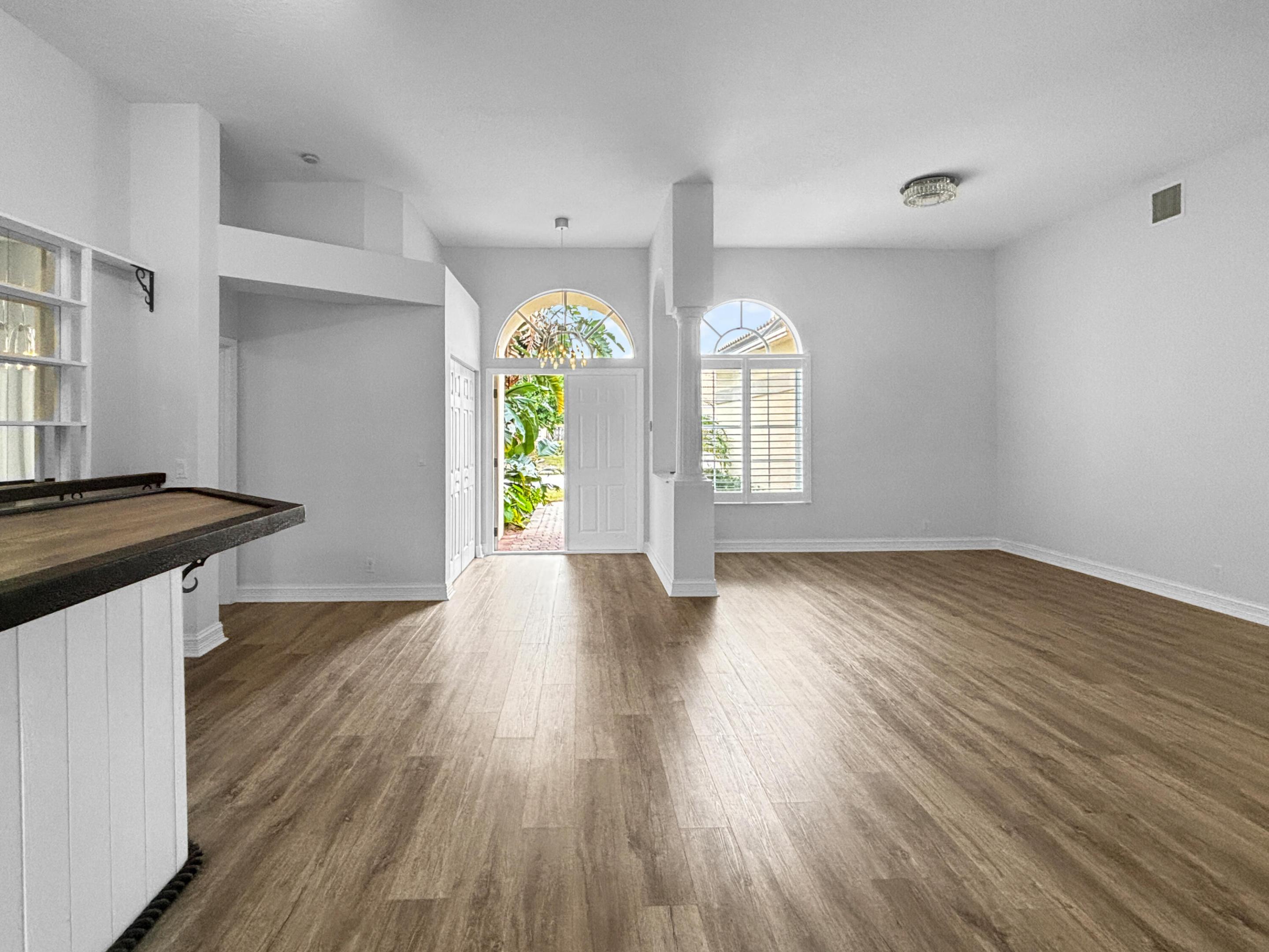 SIENA OAKS - Residential Lease