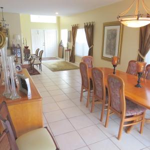 MEADOW LAKES - Residential